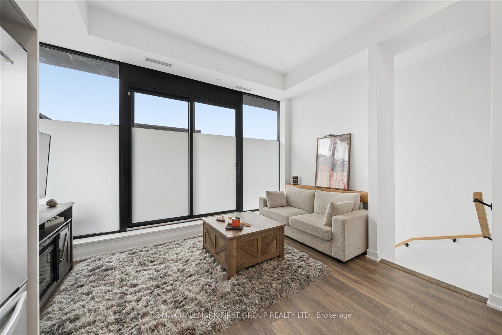 Photo 5 of Unit 423, 1612 Charles Street, Whitby, Port Whitby — HOMEH