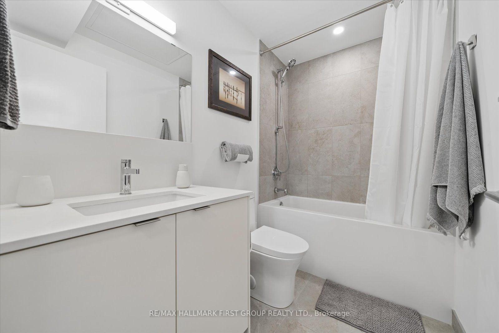 Photo 30 of Unit 423, 1612 Charles Street, Whitby, Port Whitby — HOMEH