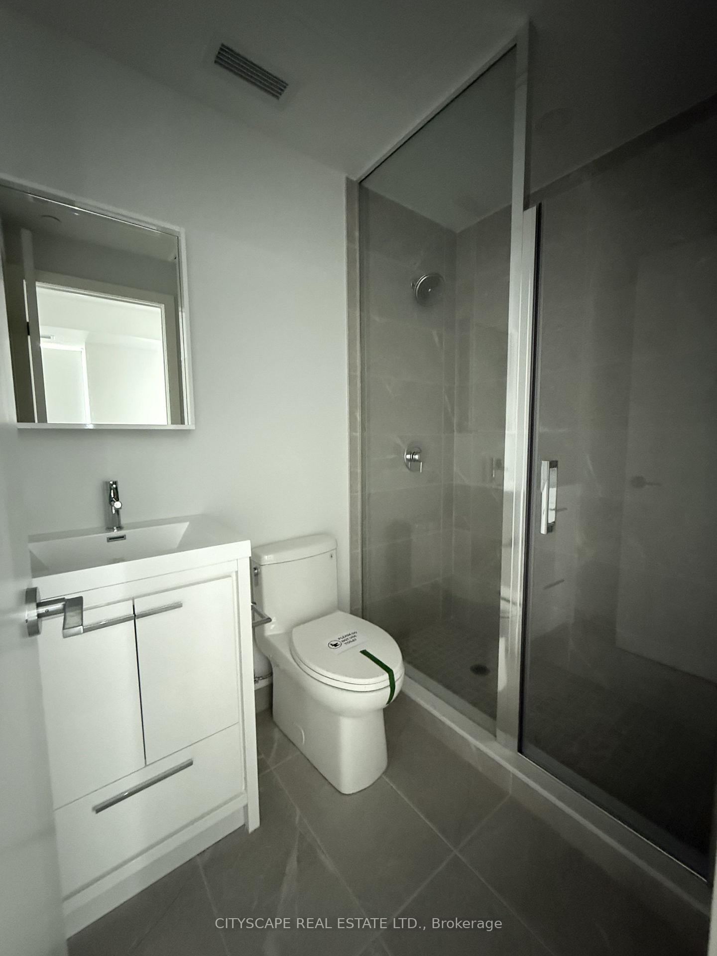Photo 7 of Unit 1302, 2851 Highway 7, Vaughan, Vaughan Corporate Centre — HOMEH