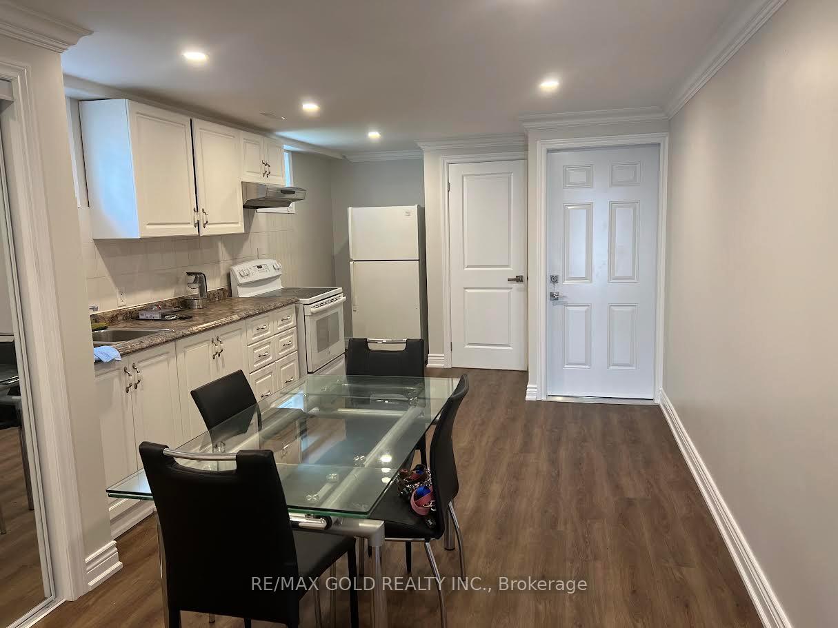 Photo 7 of Unit Lower, 3125 Lednier Terrace, Mississauga, Applewood — HOMEH