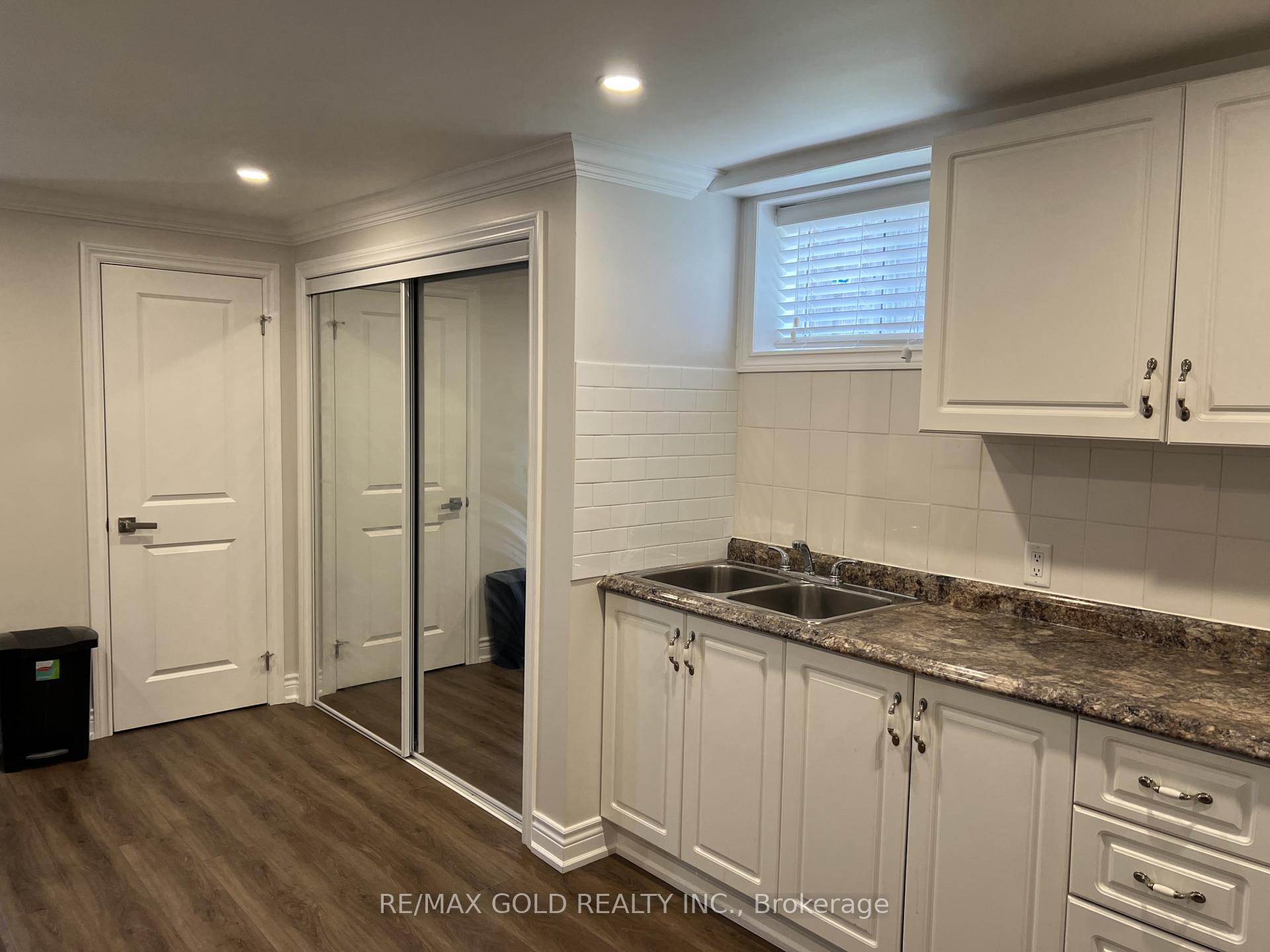 Photo 14 of Unit Lower, 3125 Lednier Terrace, Mississauga, Applewood — HOMEH