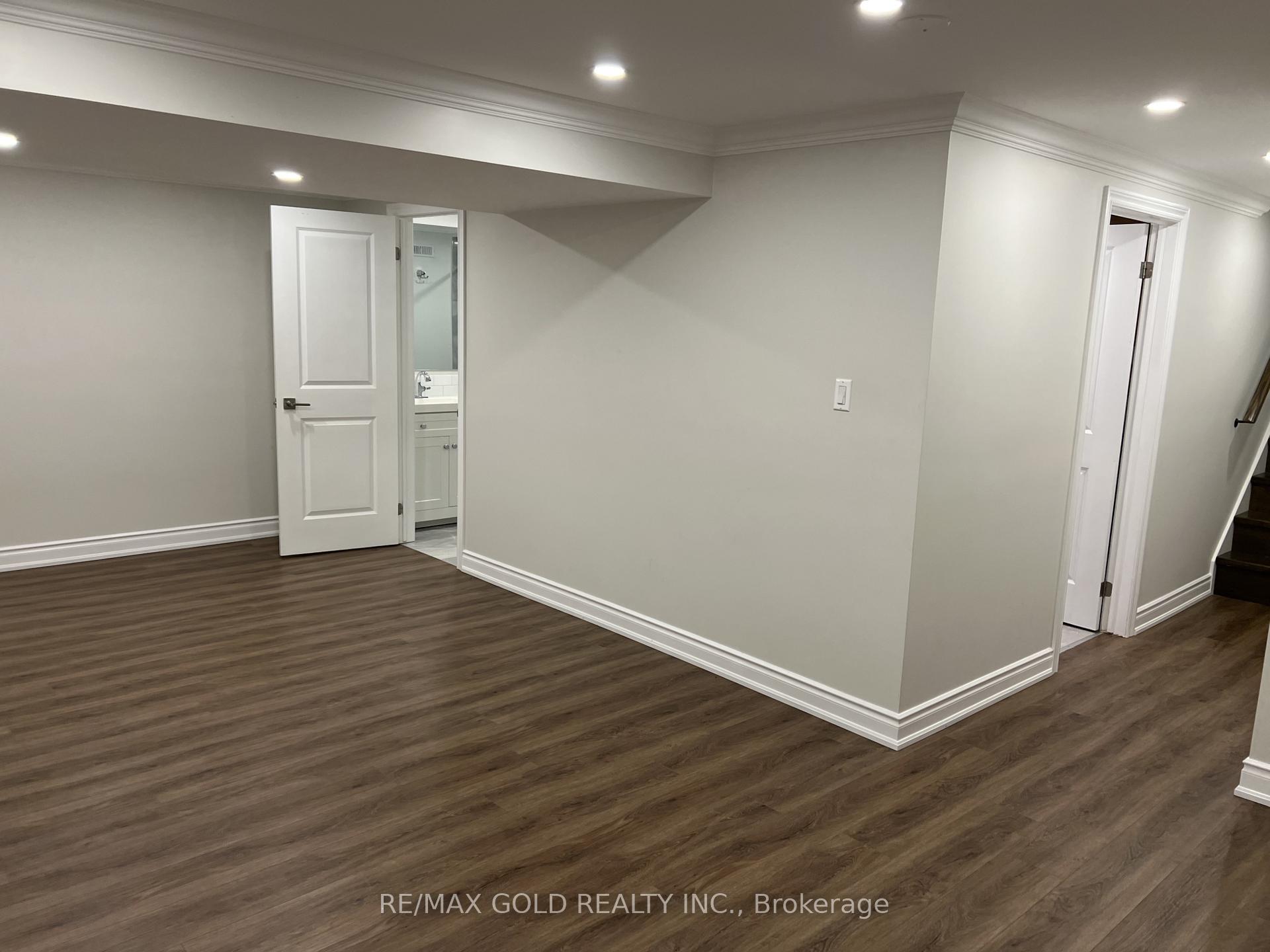 Photo 19 of Unit Lower, 3125 Lednier Terrace, Mississauga, Applewood — HOMEH