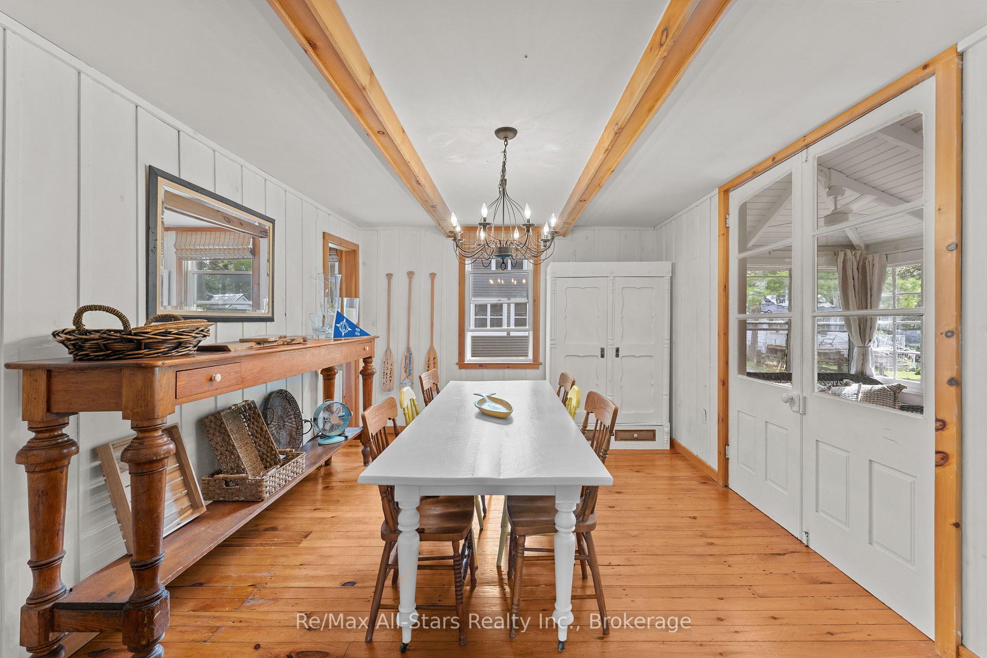 Photo 15 of 21 Third Street, Kawartha Lakes, Fenelon — HOMEH