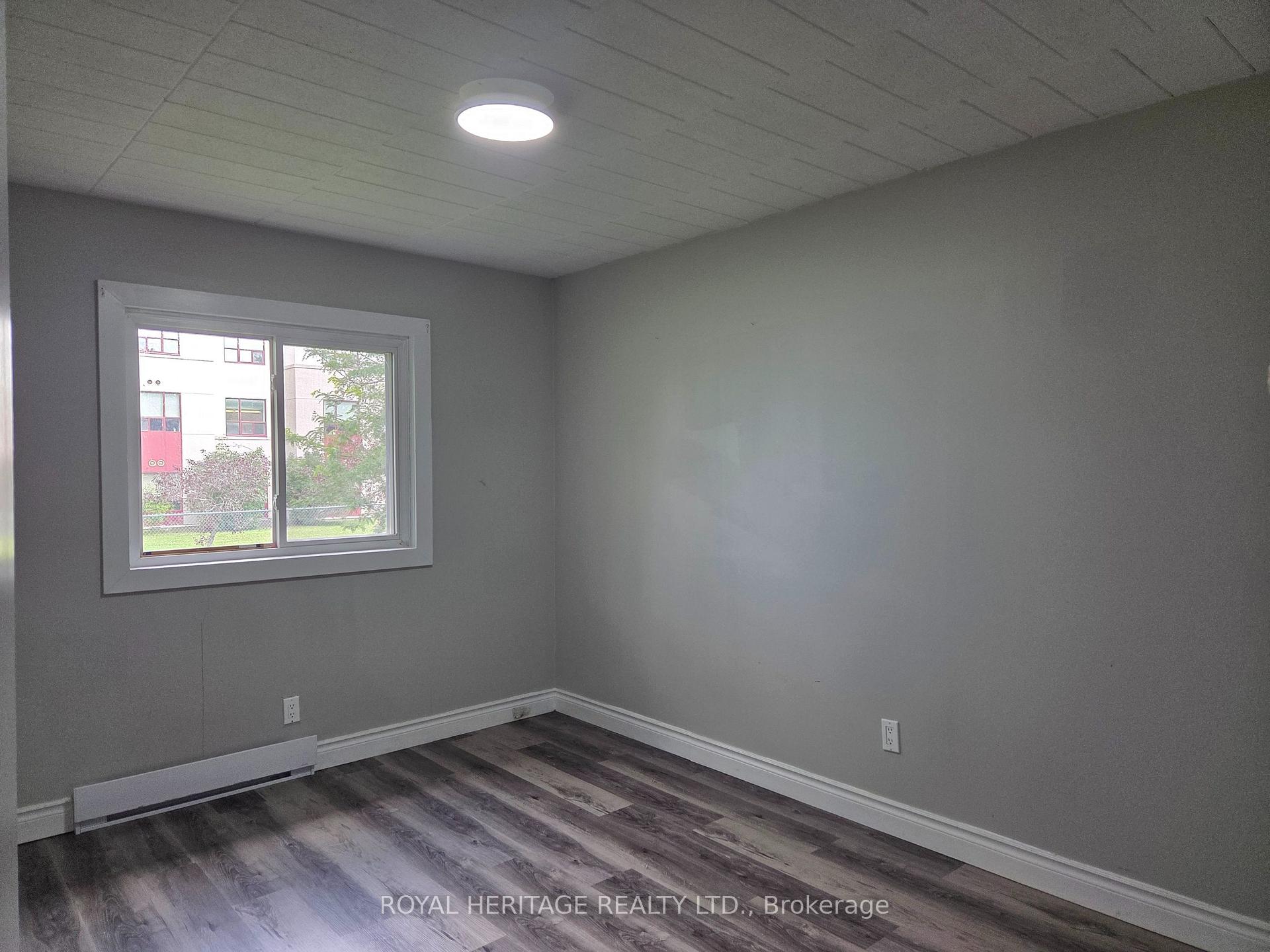 Photo 5 of Unit 208, 8800 Willoughby Drive, Niagara Falls, Chippawa — HOMEH