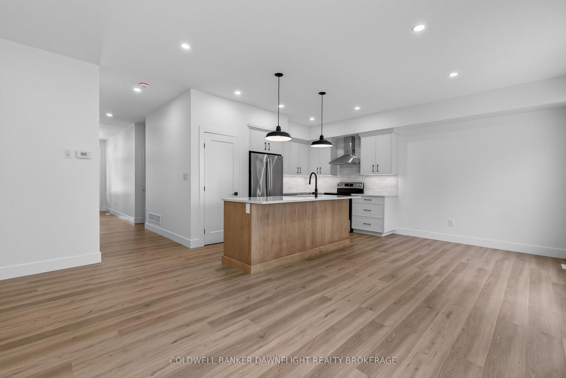 Photo 5 of 117 James Street, North Middlesex, Ailsa Craig — HOMEH