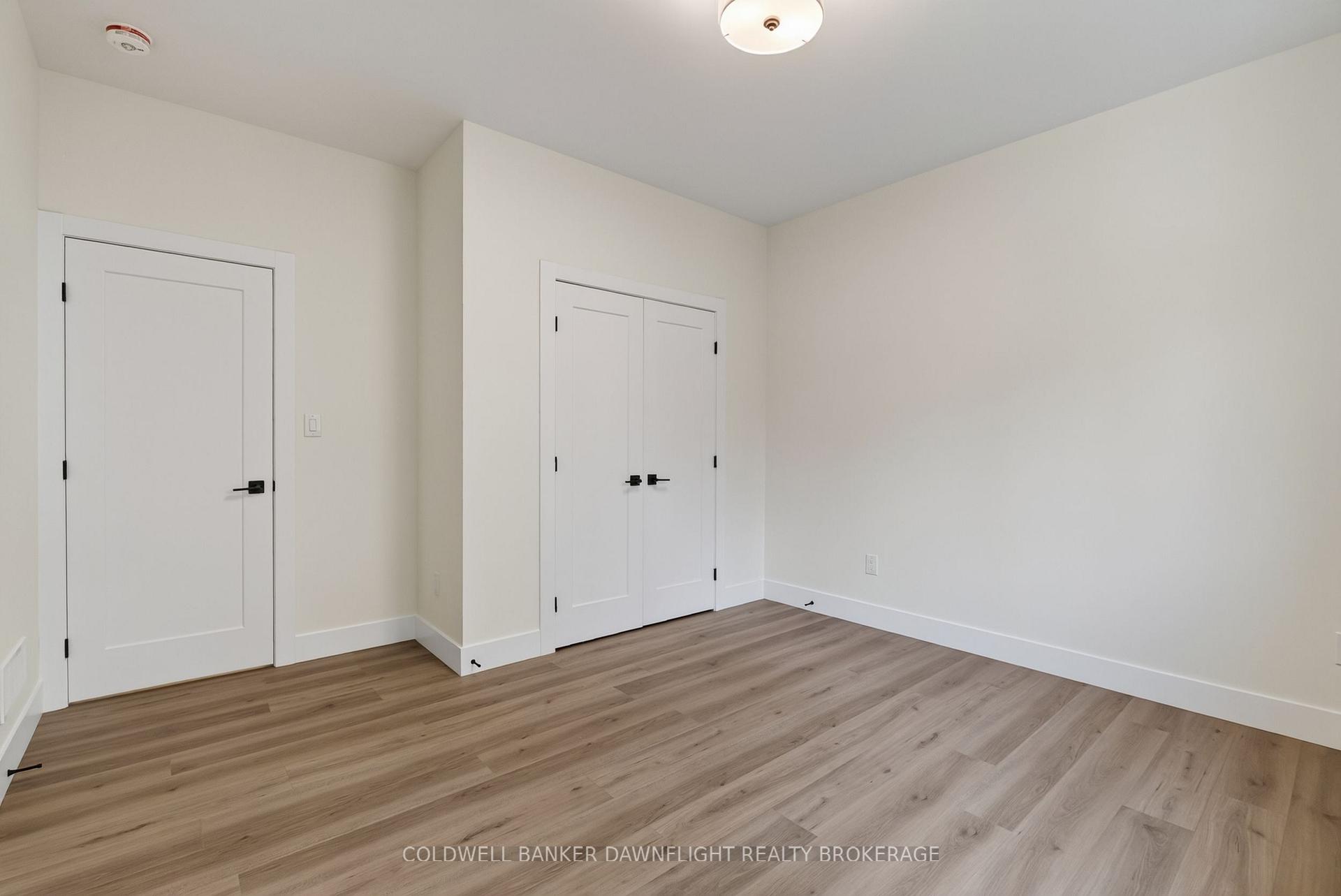 Photo 24 of 117 James Street, North Middlesex, Ailsa Craig — HOMEH