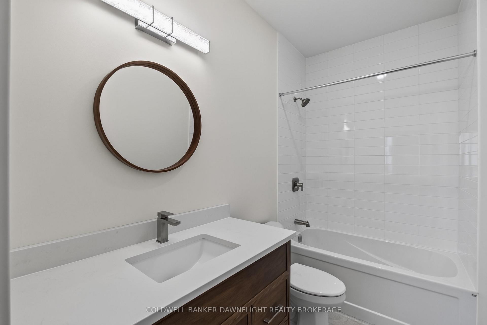 Photo 25 of 117 James Street, North Middlesex, Ailsa Craig — HOMEH