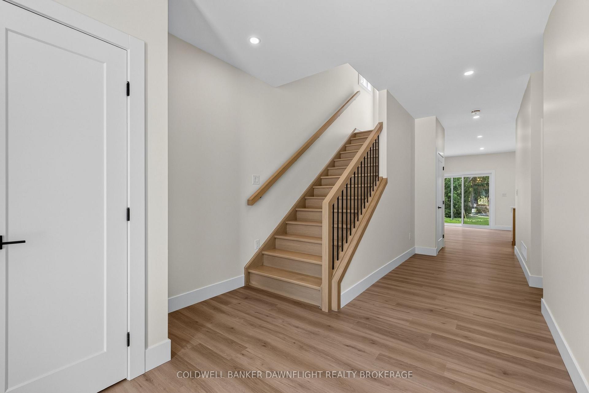 Photo 3 of 119 James Street, North Middlesex, Ailsa Craig — HOMEH