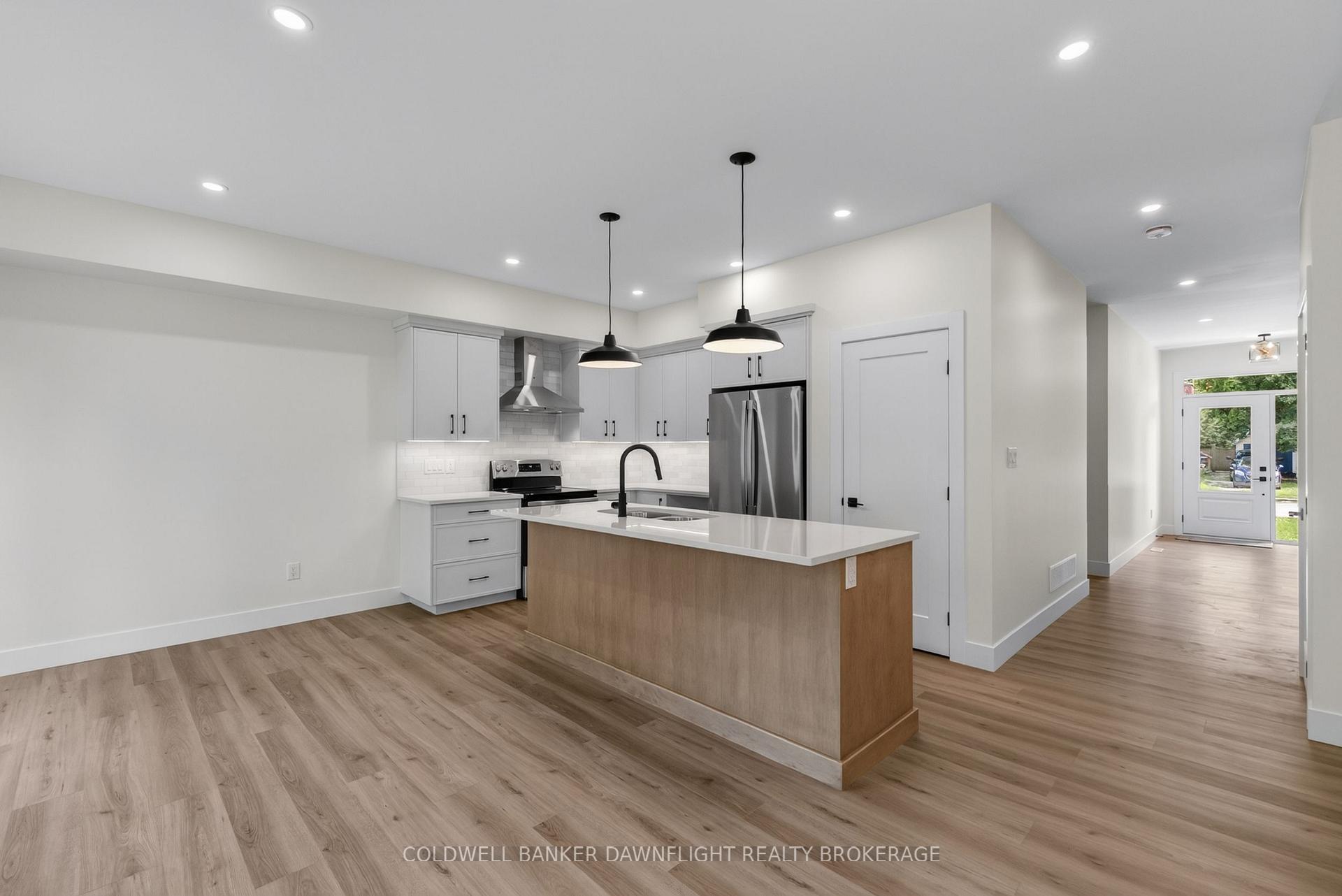 Photo 4 of 119 James Street, North Middlesex, Ailsa Craig — HOMEH