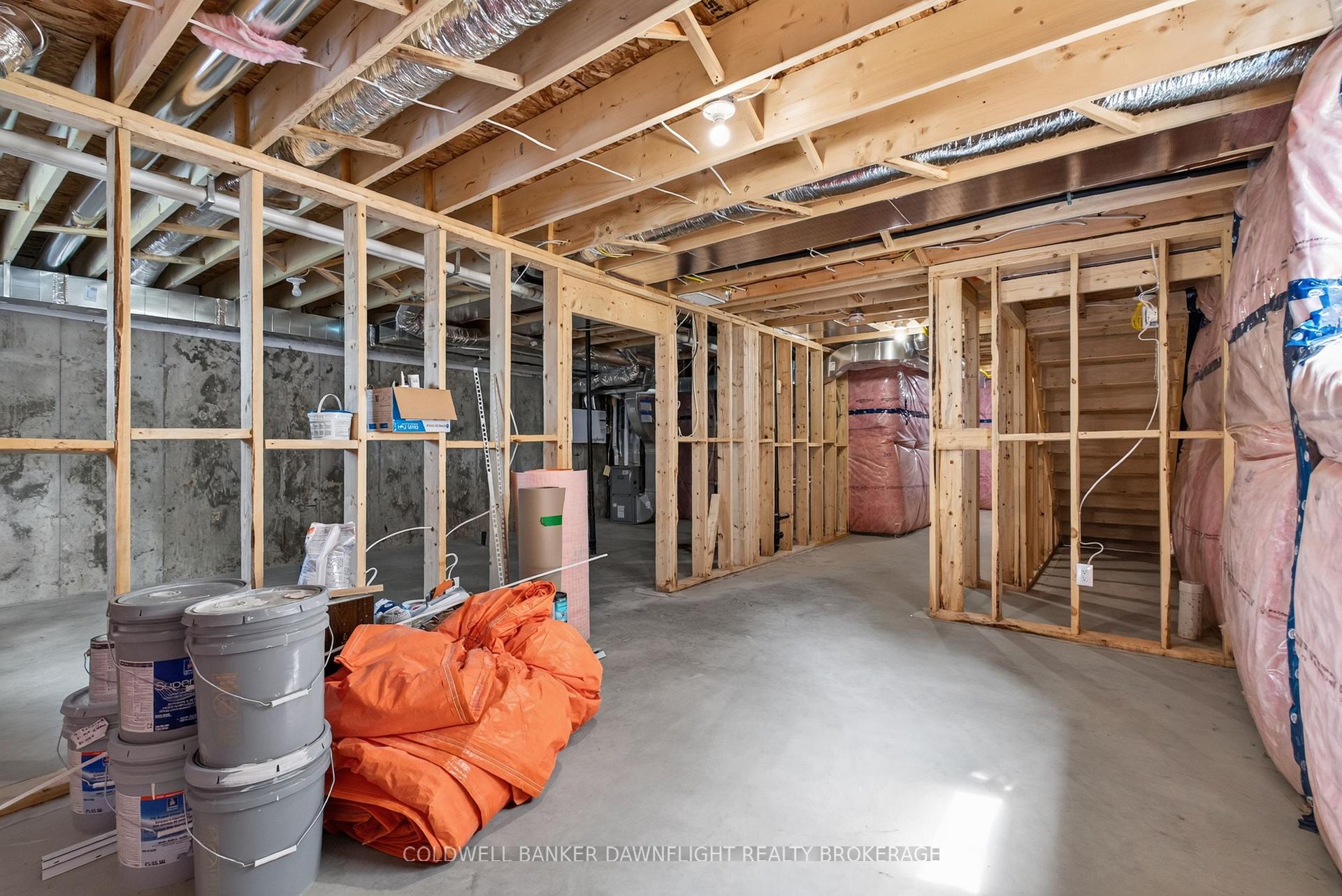 Photo 28 of 119 James Street, North Middlesex, Ailsa Craig — HOMEH