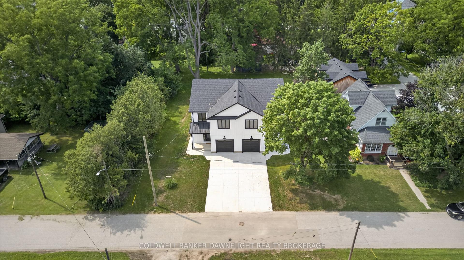 Photo 34 of 119 James Street, North Middlesex, Ailsa Craig — HOMEH
