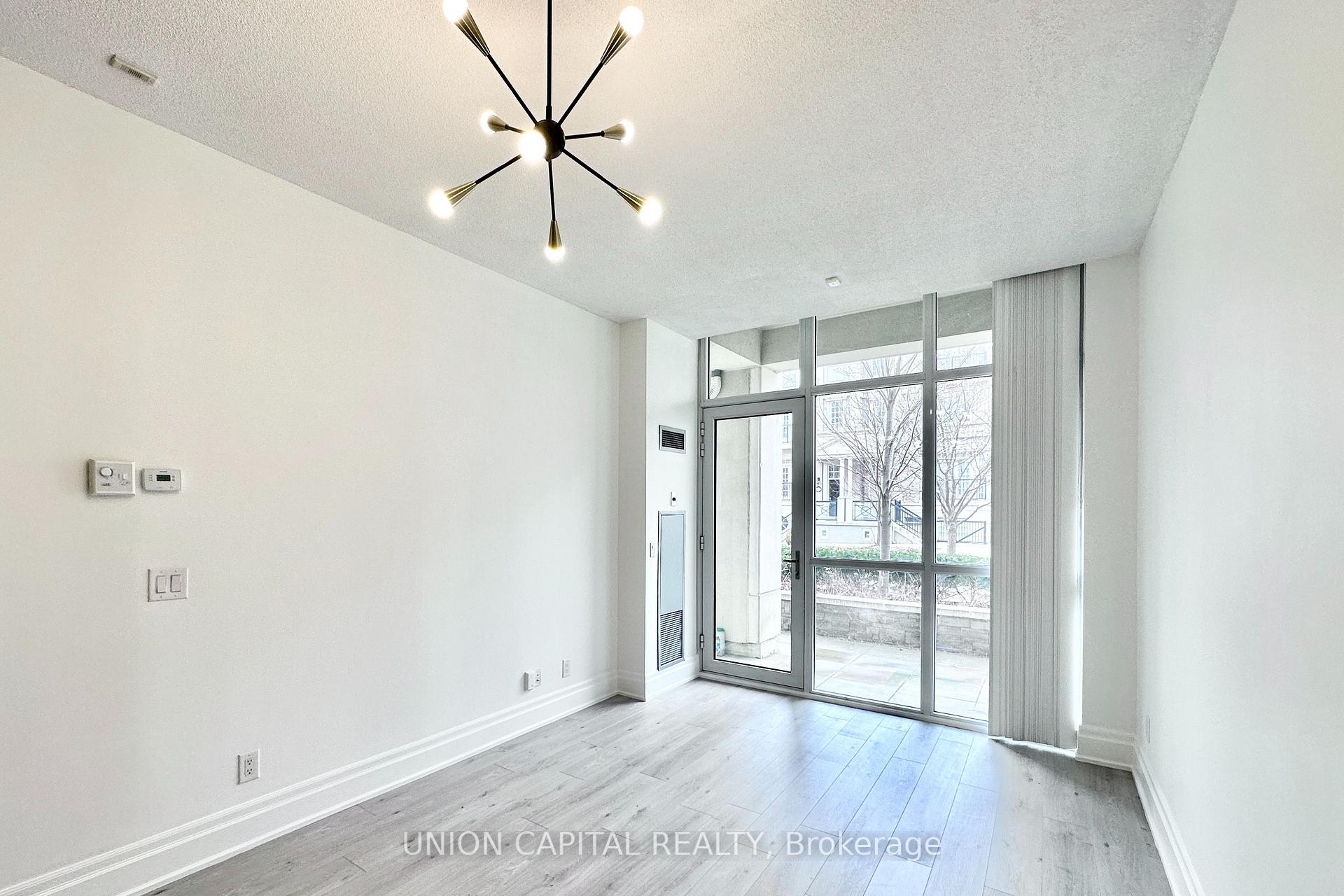 Photo 8 of Unit 120, 39 Upper Duke Crescent, Markham, Unionville — HOMEH