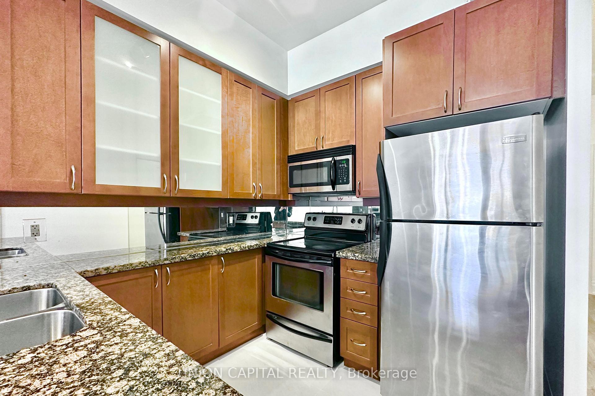 Photo 14 of Unit 120, 39 Upper Duke Crescent, Markham, Unionville — HOMEH