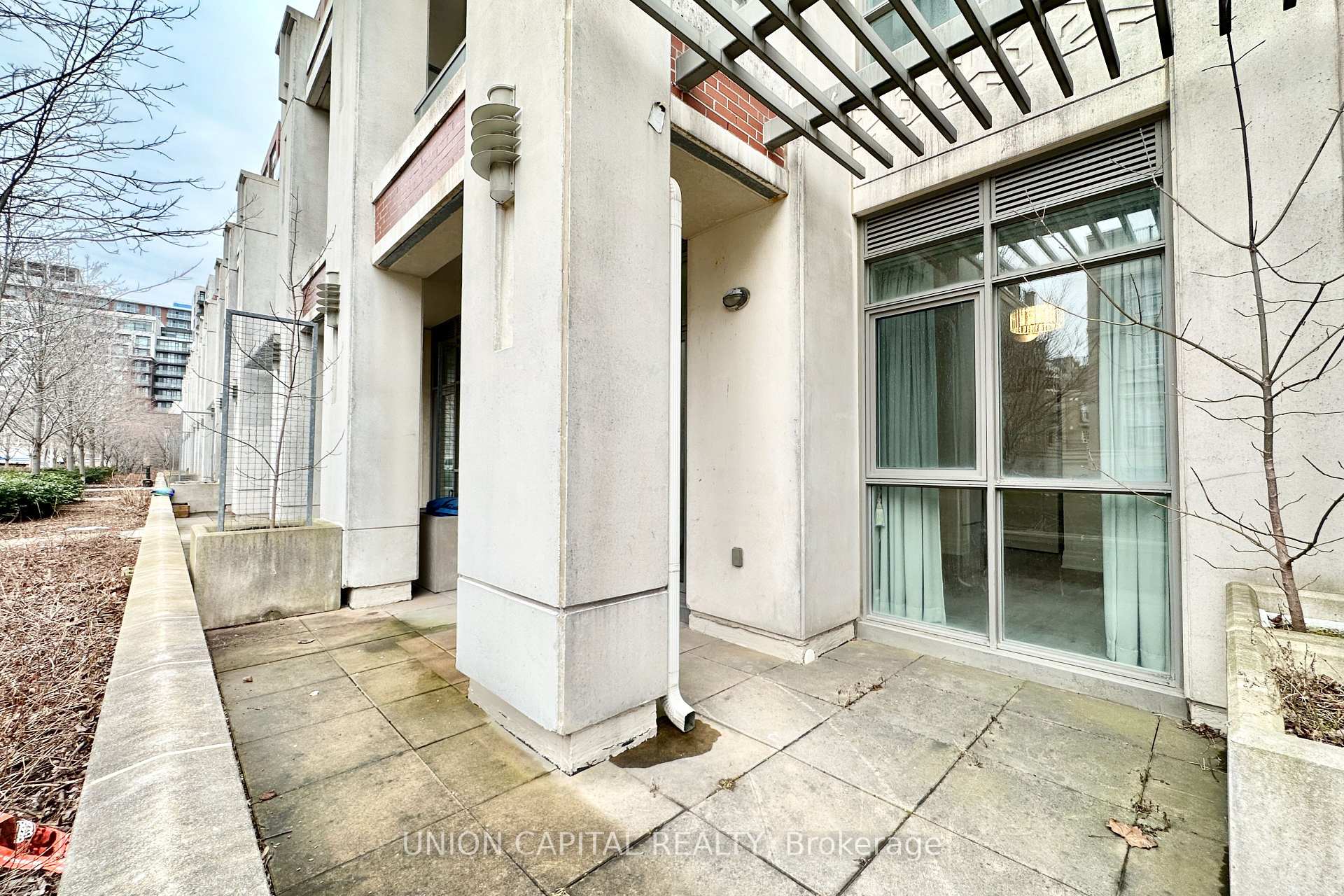 Photo 26 of Unit 120, 39 Upper Duke Crescent, Markham, Unionville — HOMEH