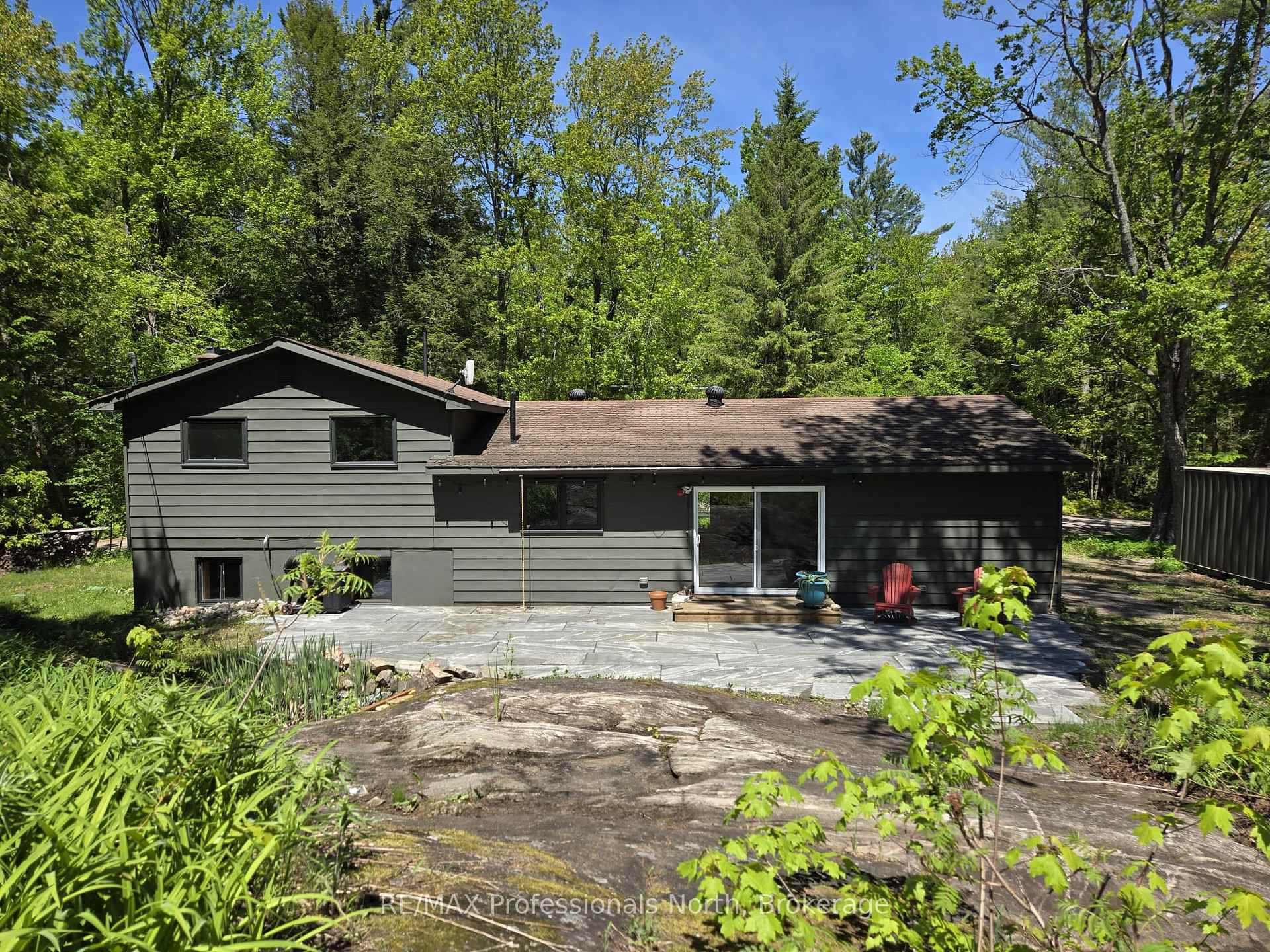 Photo 24 of 1460 Peterson Road, Bracebridge, Draper — HOMEH