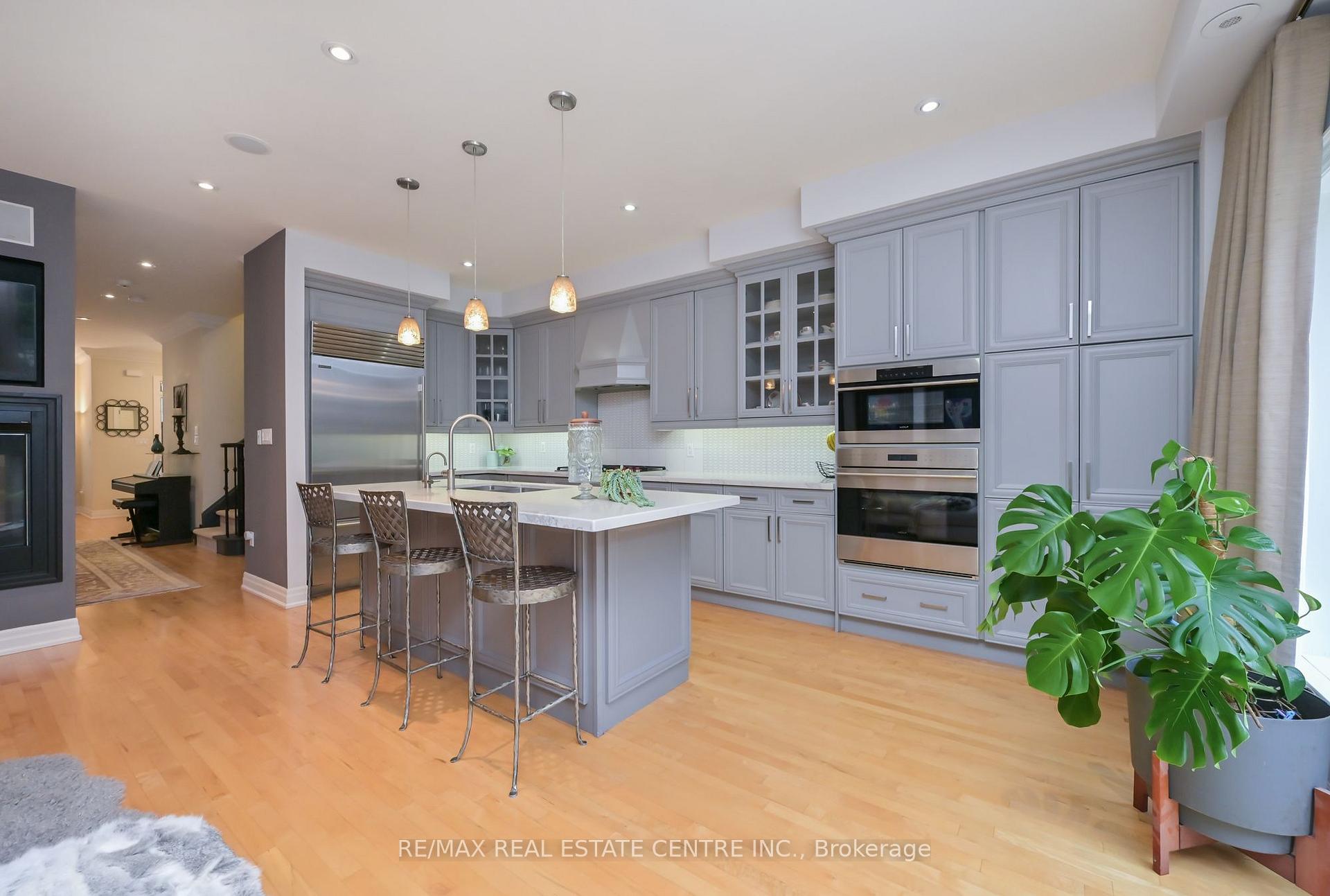 Photo 10 of Unit 43, 68 Compass Way, Mississauga, Port Credit — HOMEH