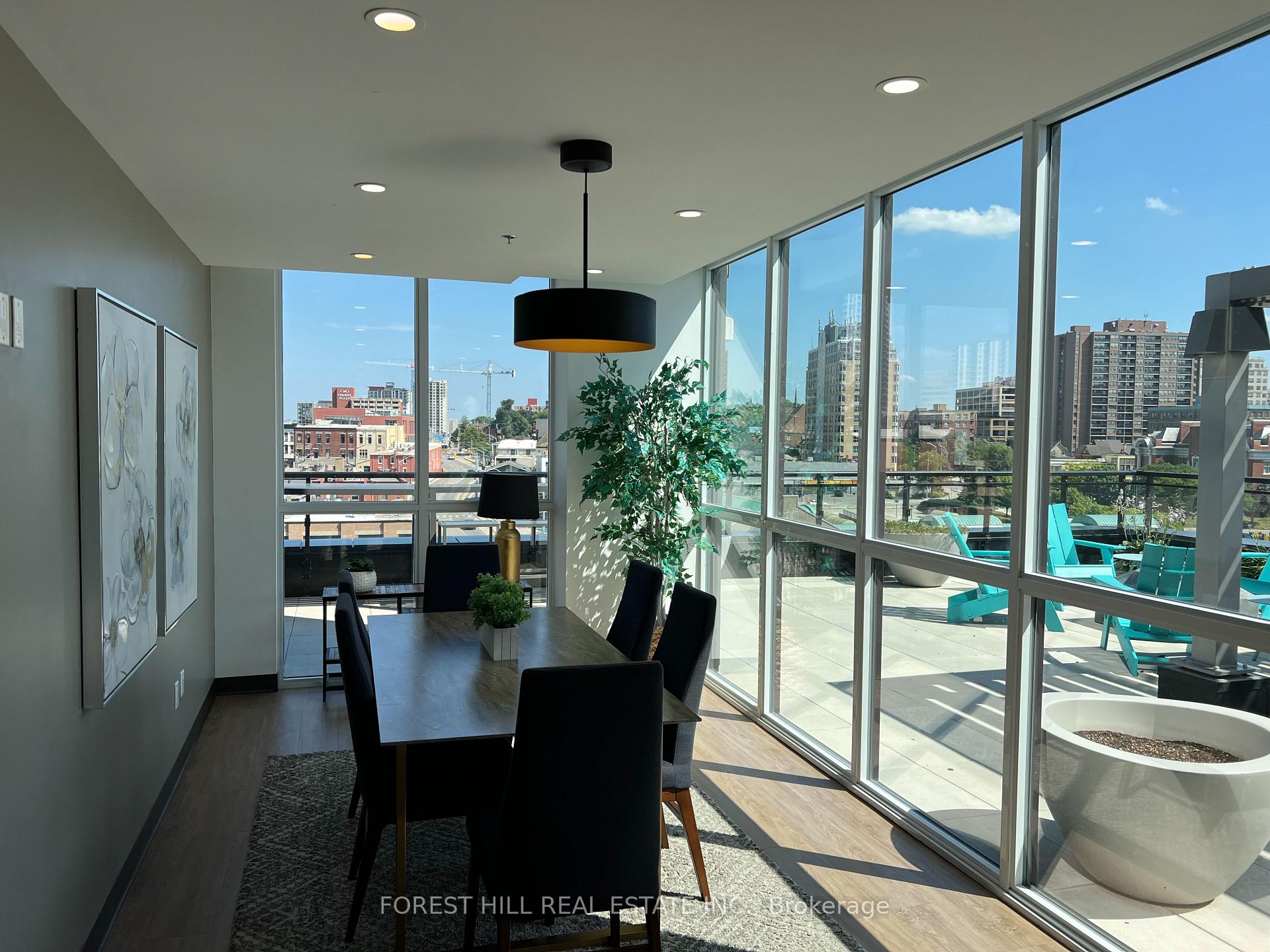 Photo 16 of Unit 602, 60 Charles Street W, Kitchener, City Commercial Core — HOMEH