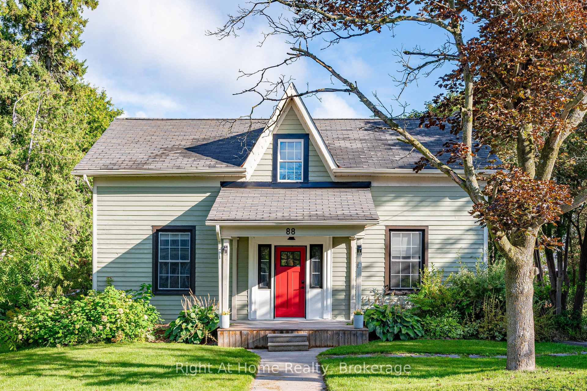 Photo 2 of 88 King Street E, Cavan Monaghan, Millbrook Village — HOMEH