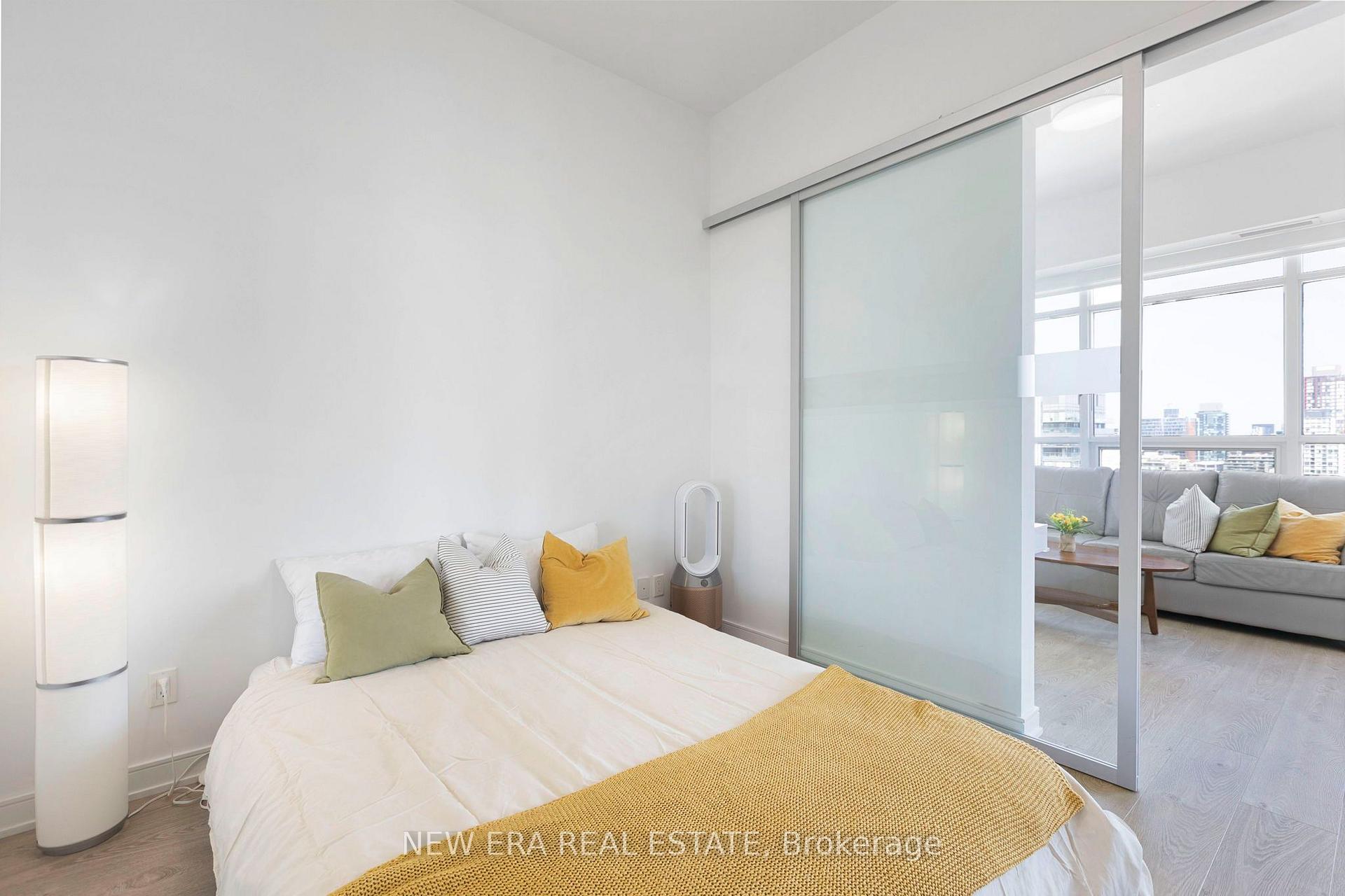 Photo 15 of Unit 2106, 88 Scott Street, Toronto, Church-Yonge Corridor — HOMEH