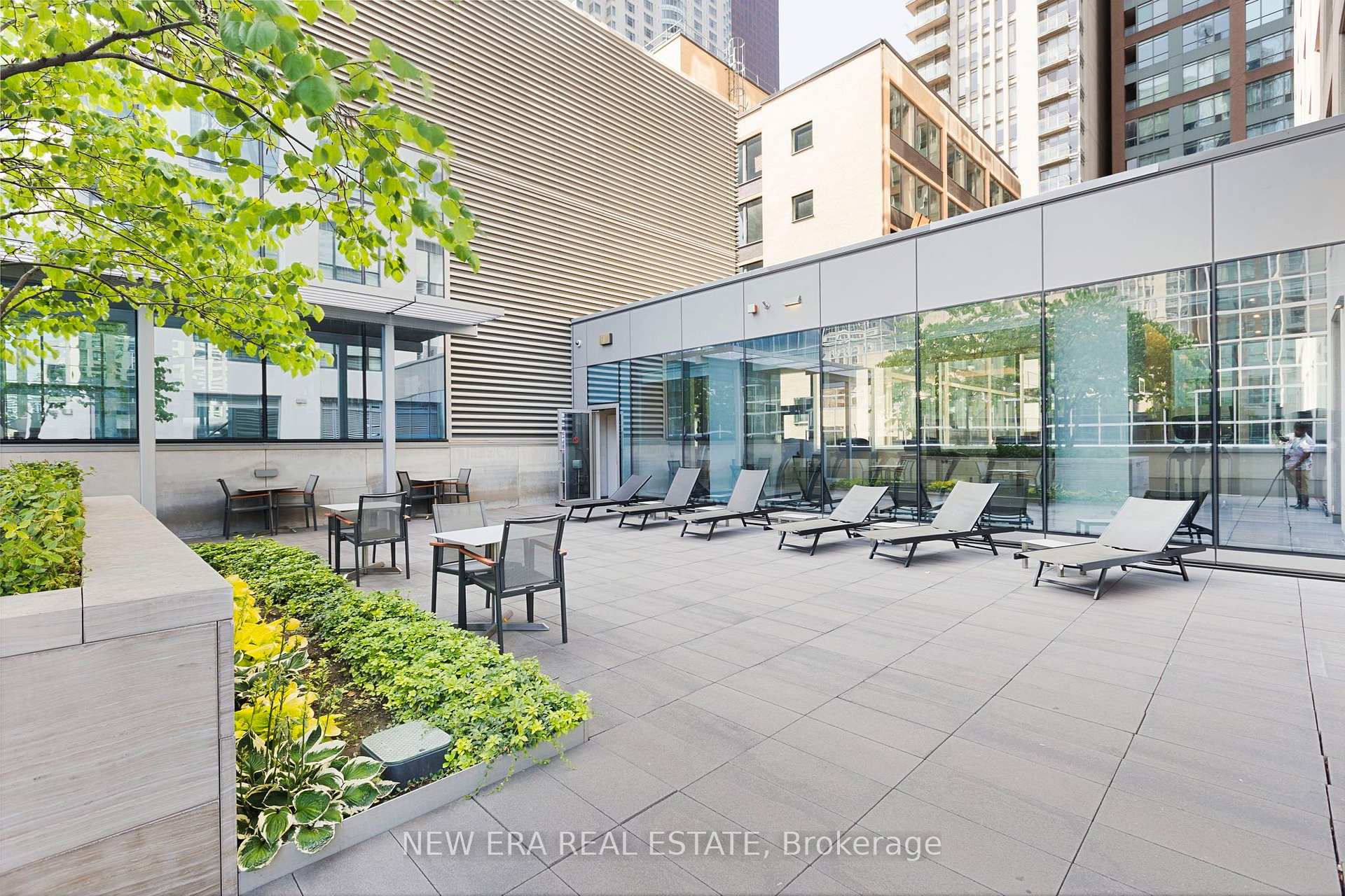 Photo 25 of Unit 2106, 88 Scott Street, Toronto, Church-Yonge Corridor — HOMEH
