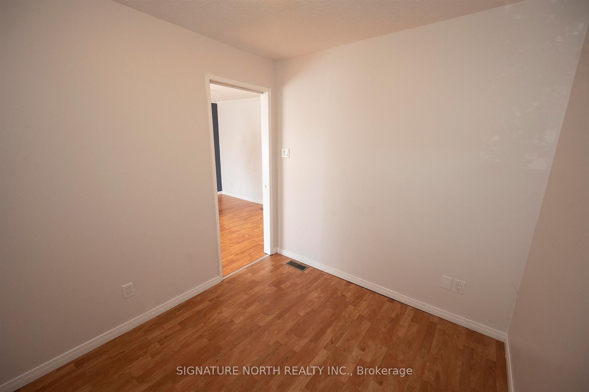 Photo 18 of 735 Ernestine Avenue, Thunder Bay, Westfort — HOMEH
