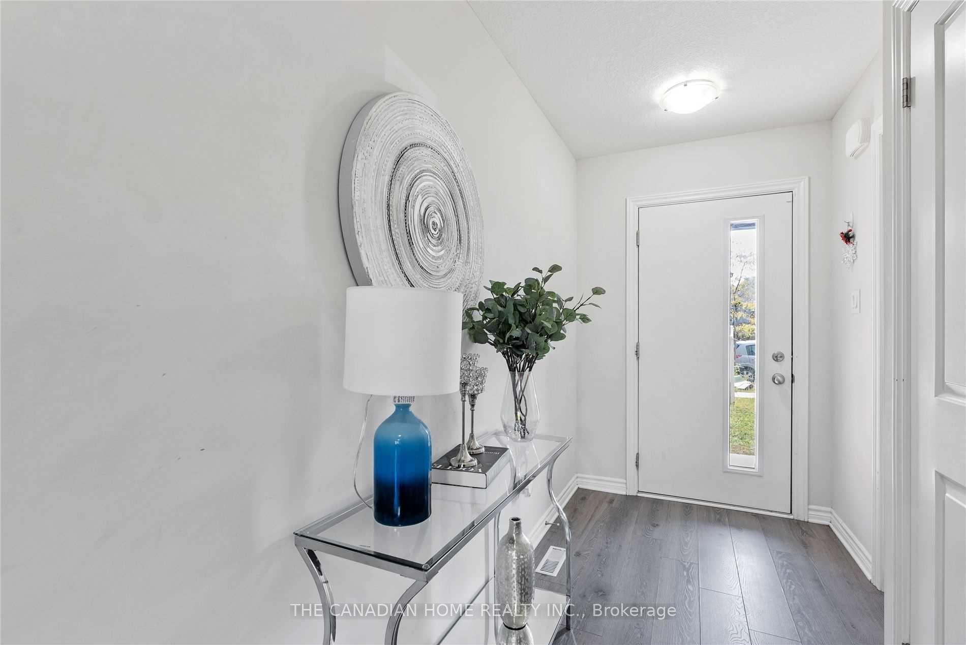 Photo 7 of 1315 Michael Circle, London, East D — HOMEH