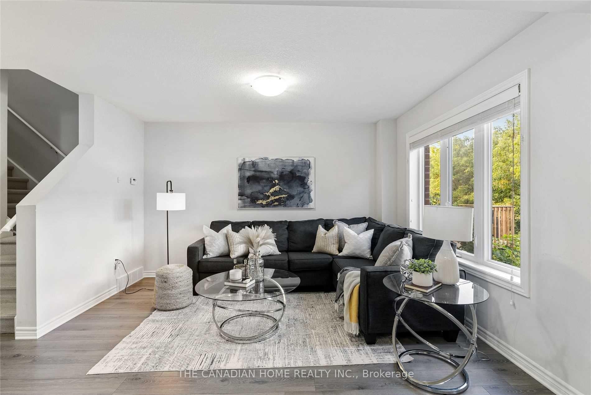 Photo 10 of 1315 Michael Circle, London, East D — HOMEH
