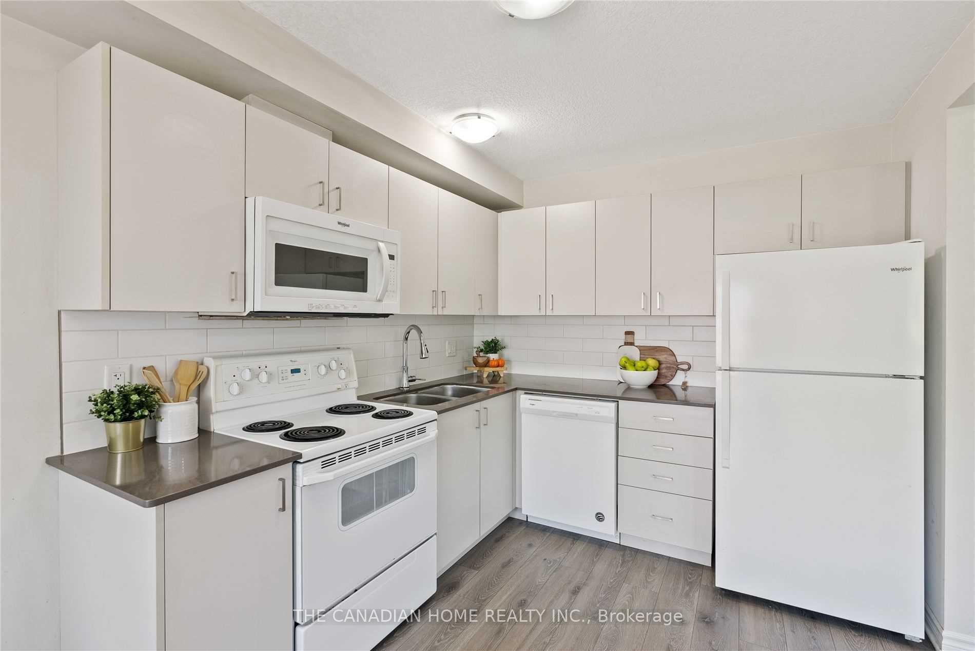 Photo 14 of 1315 Michael Circle, London, East D — HOMEH
