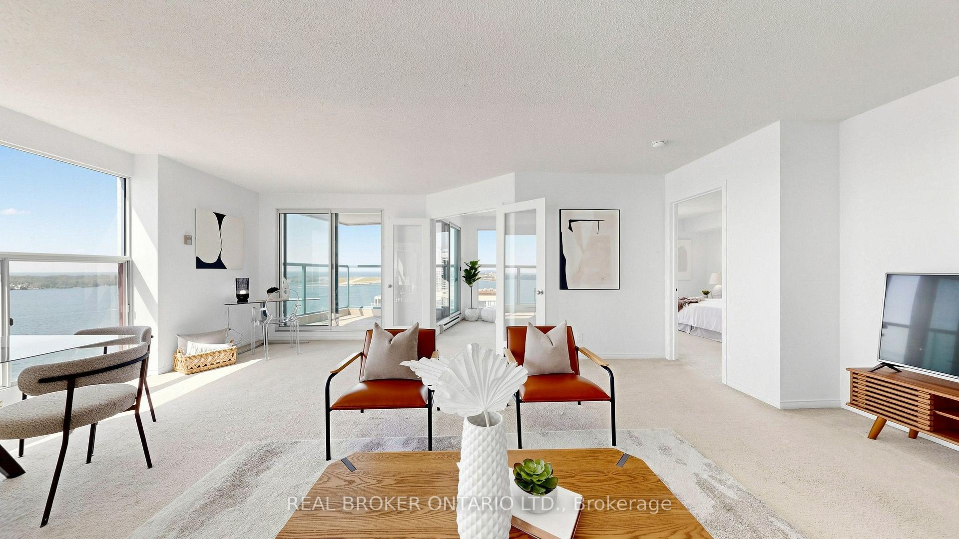 Photo 15 of Unit 2108, 99 Harbour Square, Toronto, Waterfront Communities — HOMEH