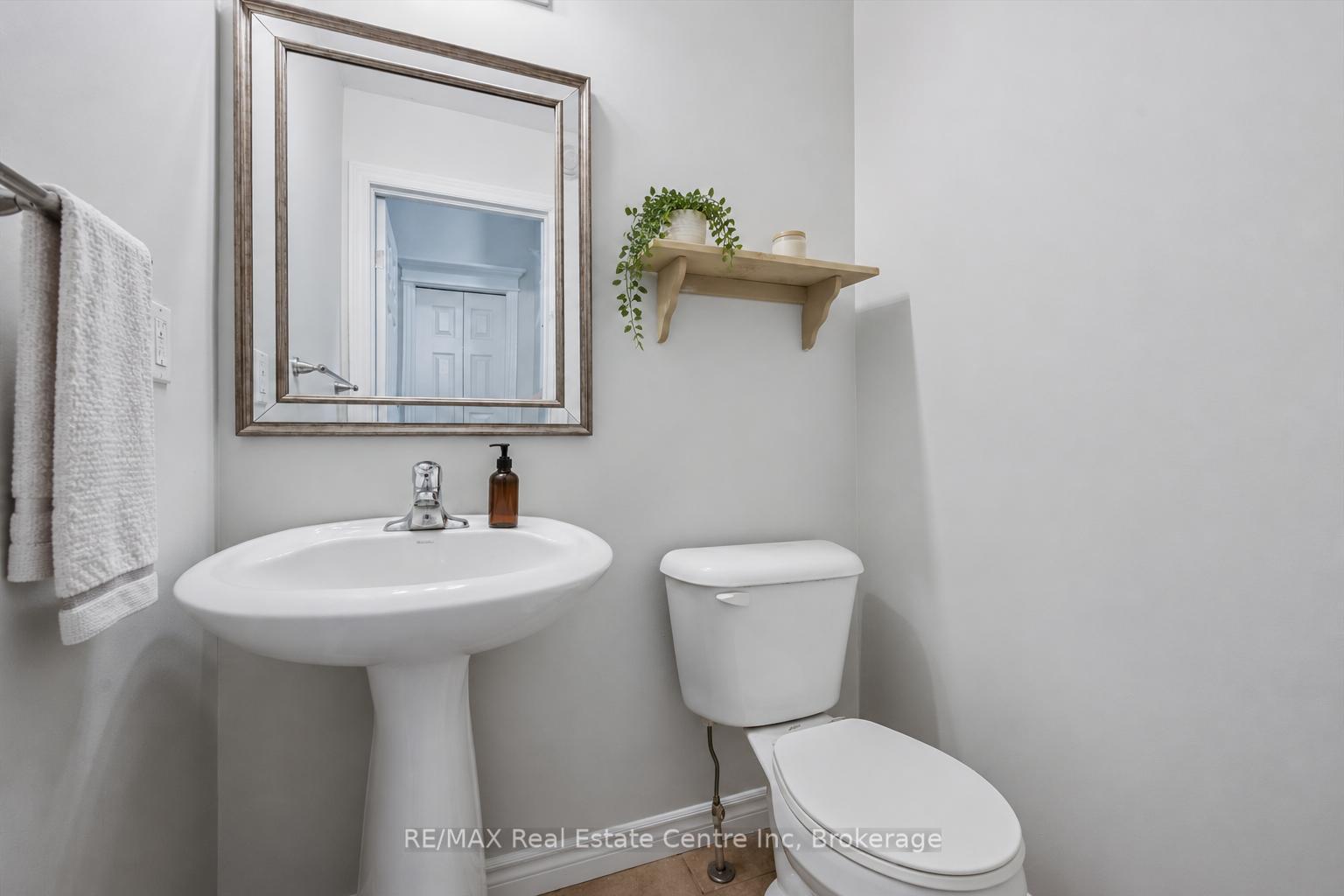 Photo 7 of 53 Washburn Drive, Guelph, Grange Road — HOMEH
