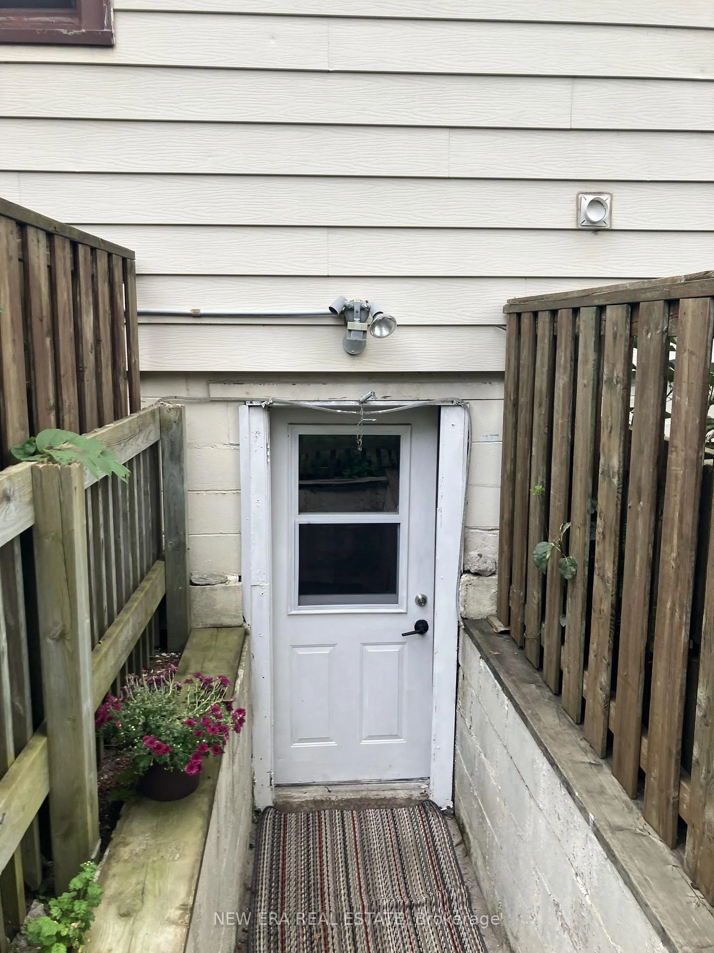 Photo 46 of 17 Bobmar Road, Scarborough, Highland Creek — HOMEH