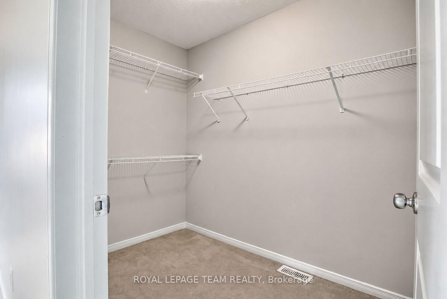 Photo 12 of 487 Cope Drive, Ottawa, Kanata - Emerald Meadows/Trailwest — HOMEH