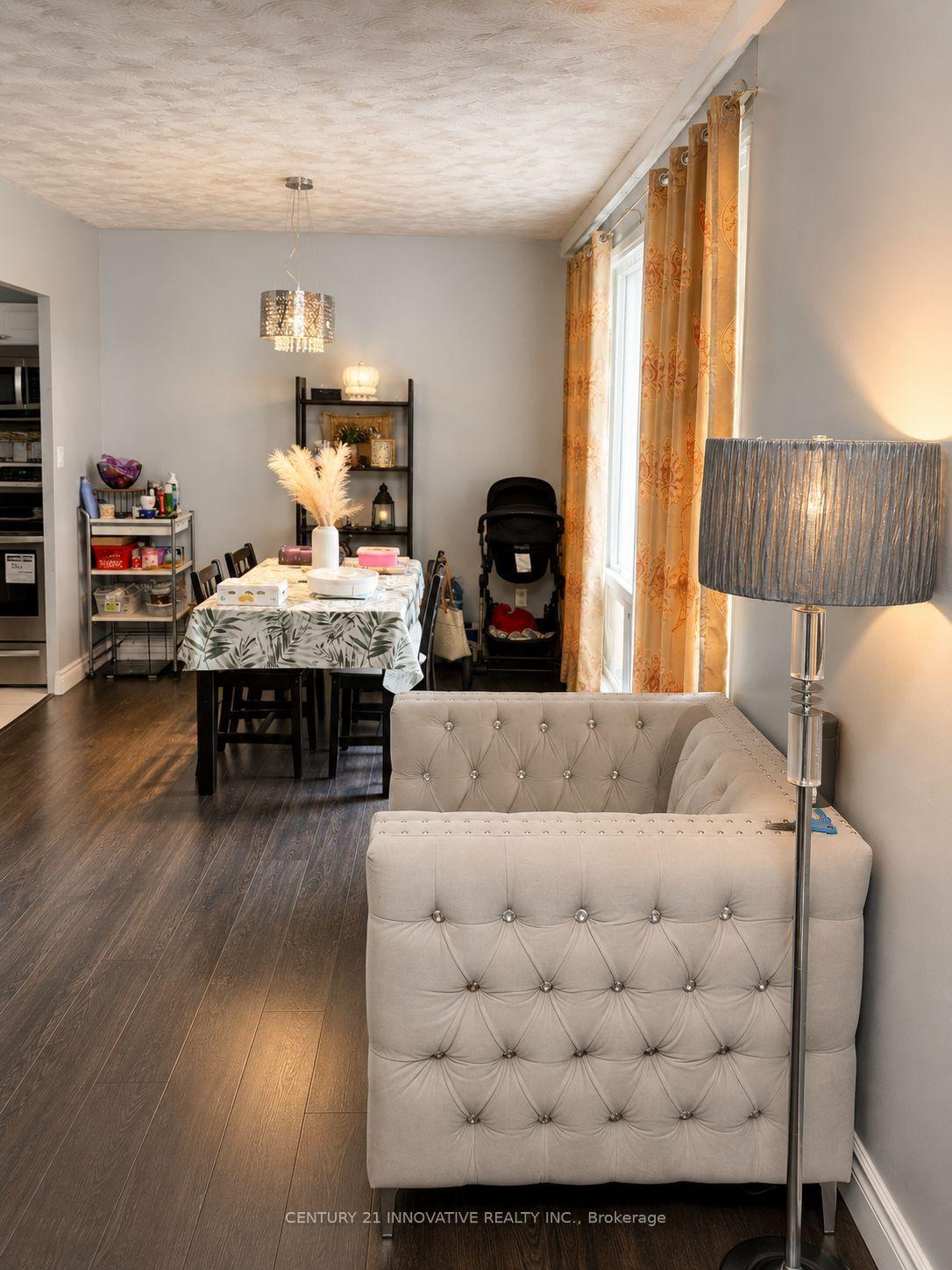 Photo 11 of Unit 609, 1 Massey Square, Toronto, Crescent Town — HOMEH