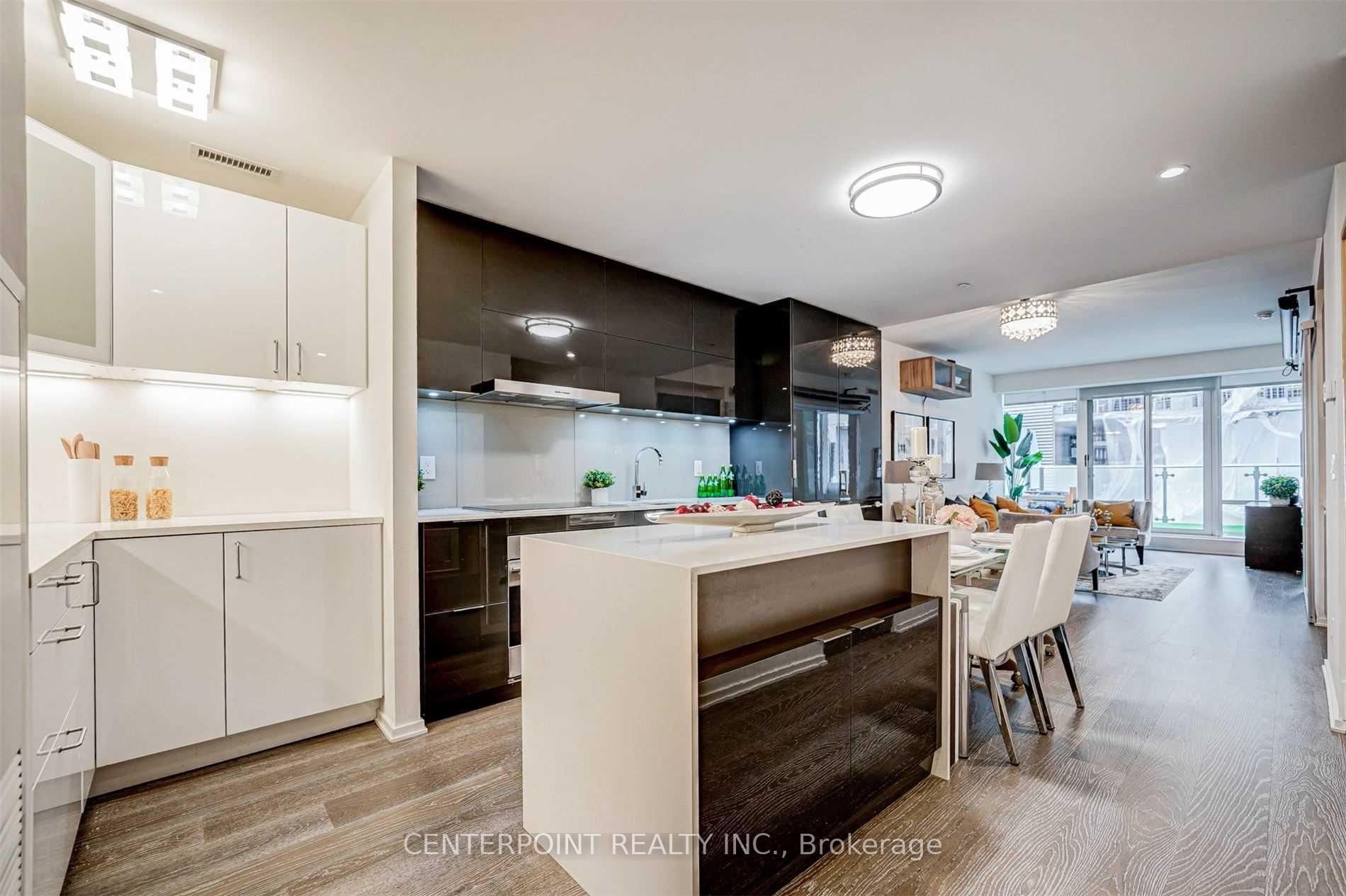 Photo 2 of Unit 515, 1 Bloor Street E, Toronto, Church-Yonge Corridor — HOMEH