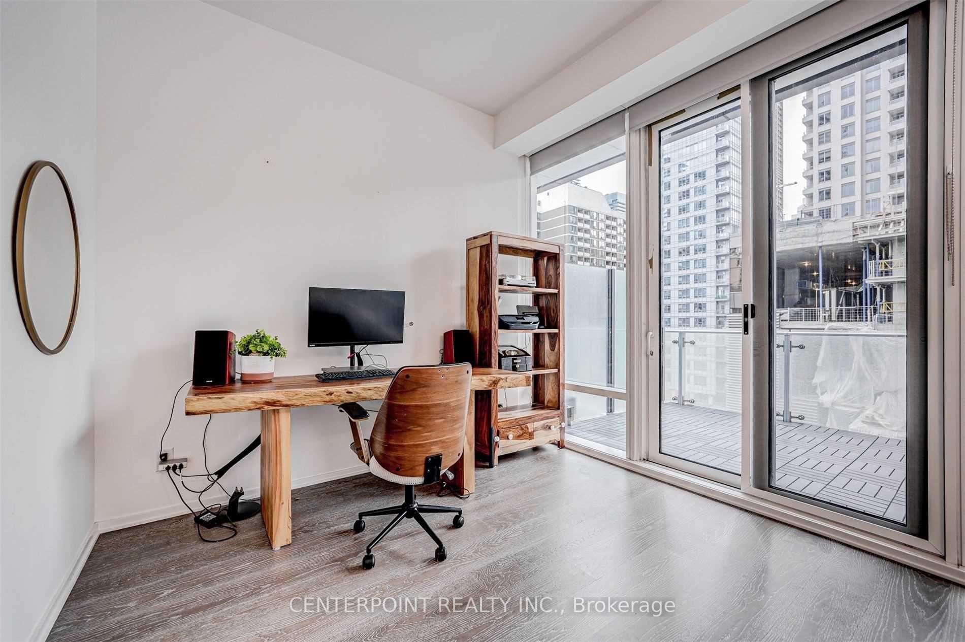 Photo 16 of Unit 515, 1 Bloor Street E, Toronto, Church-Yonge Corridor — HOMEH