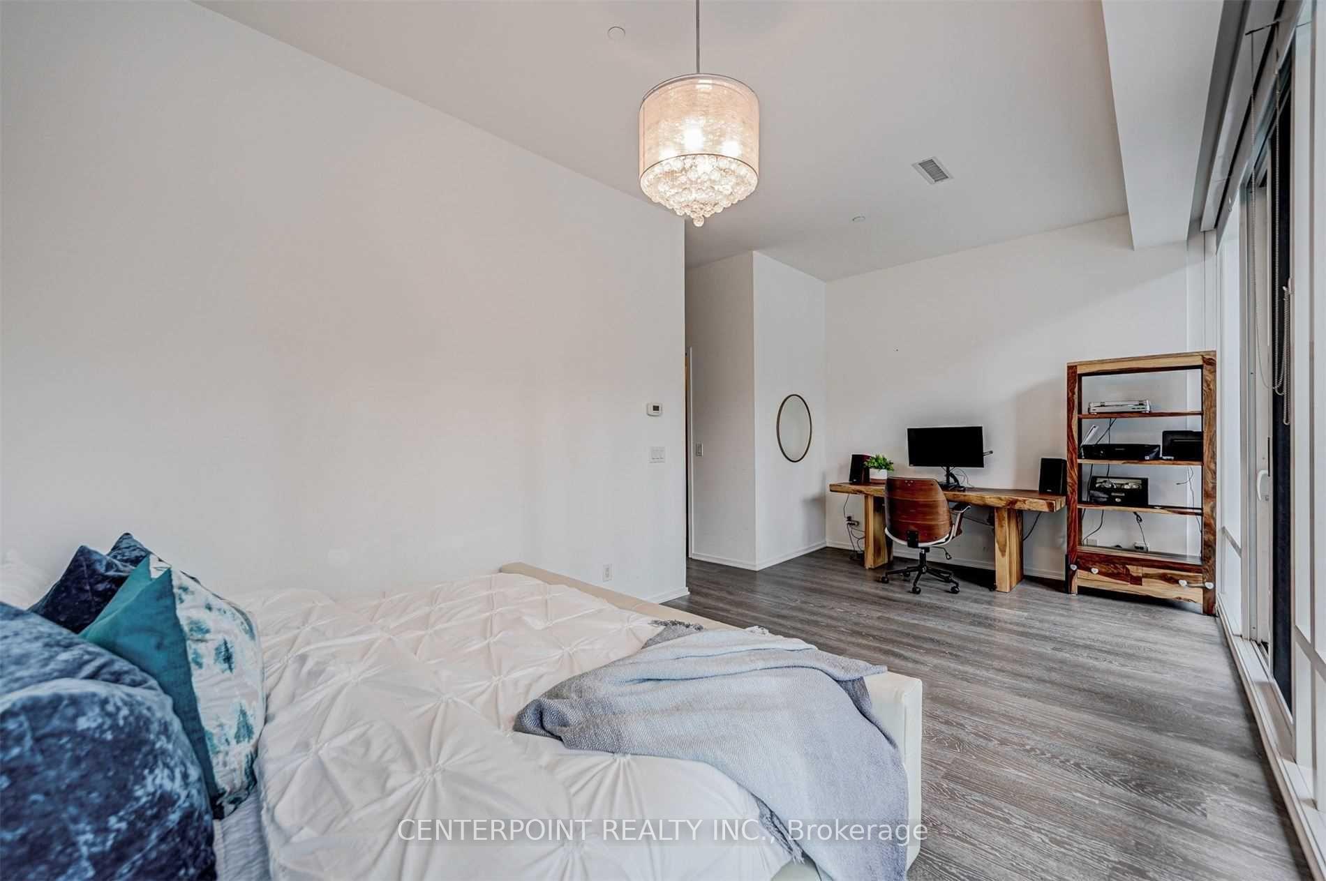Photo 18 of Unit 515, 1 Bloor Street E, Toronto, Church-Yonge Corridor — HOMEH