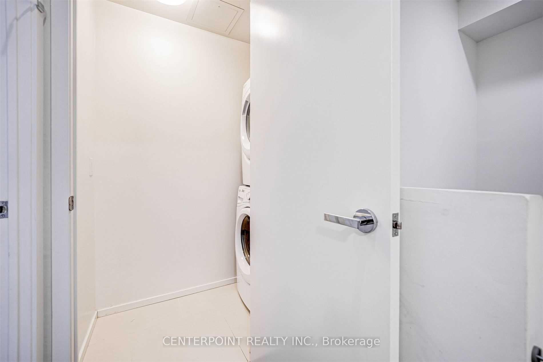 Photo 29 of Unit 515, 1 Bloor Street E, Toronto, Church-Yonge Corridor — HOMEH