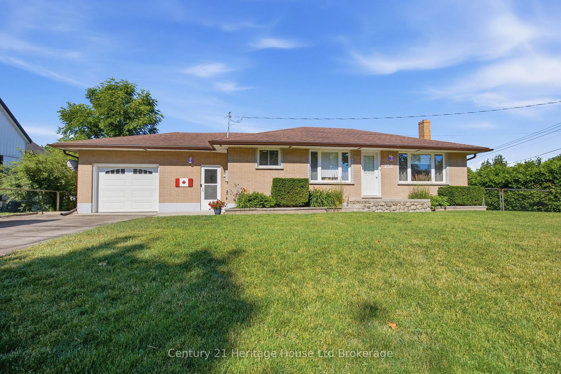 Photo 1 of 256 Markwell Street, Norfolk, Delhi — HOMEH