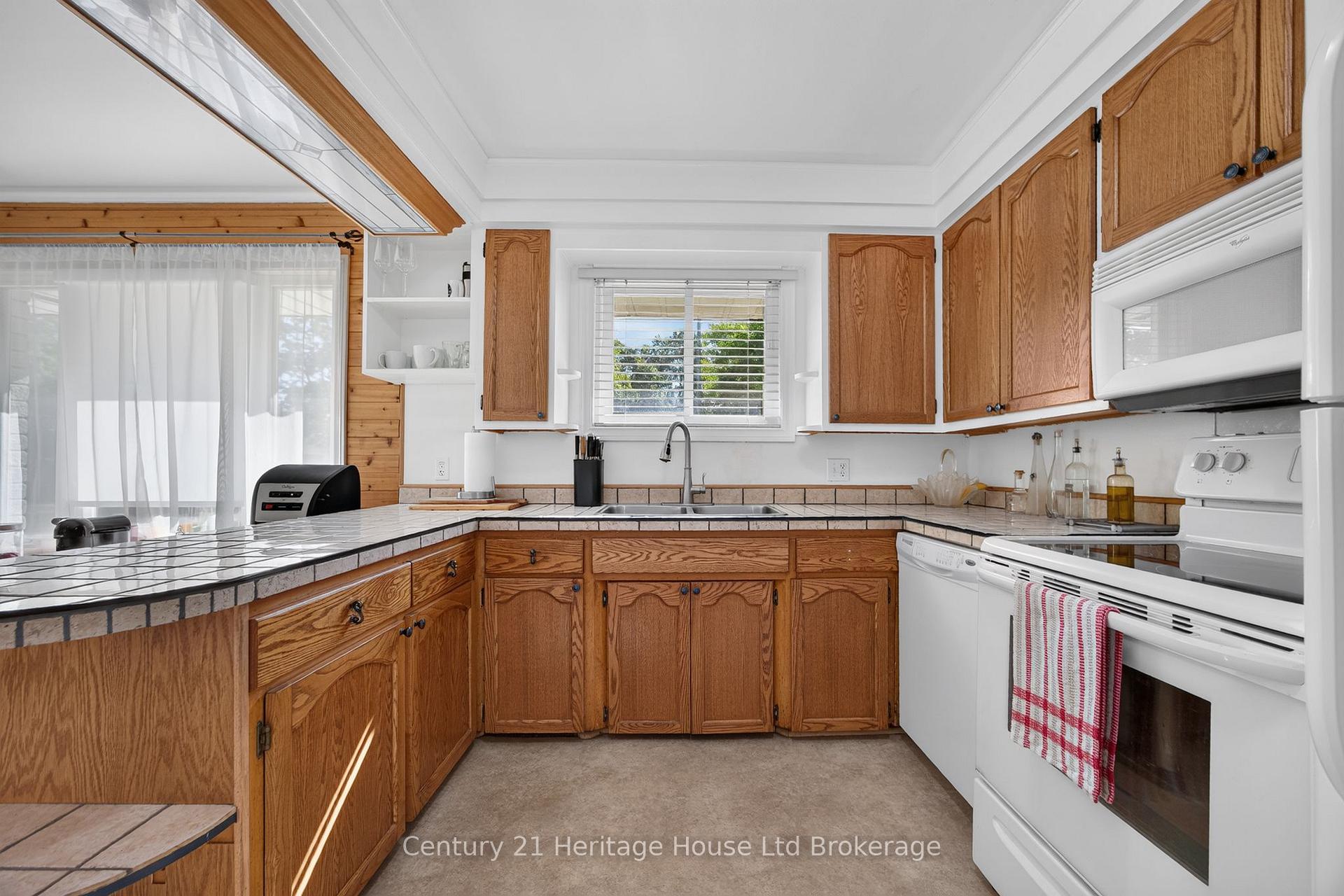 Photo 10 of 256 Markwell Street, Norfolk, Delhi — HOMEH