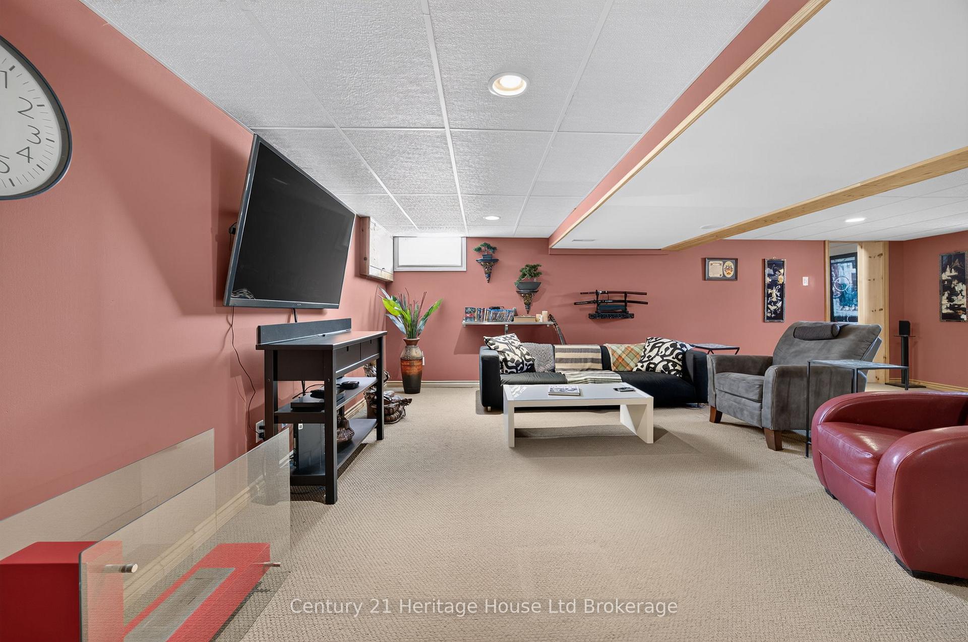 Photo 18 of 256 Markwell Street, Norfolk, Delhi — HOMEH