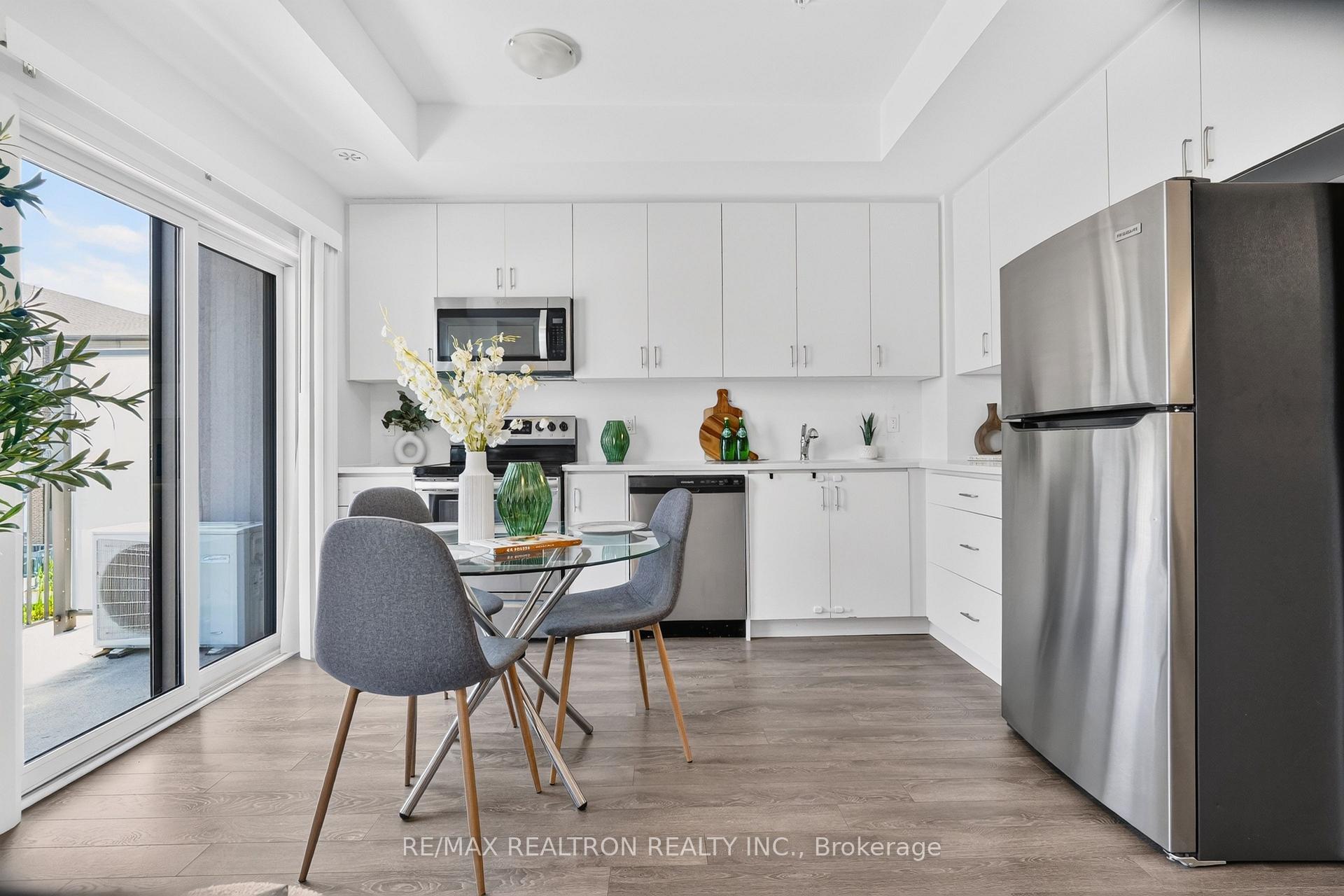 Photo 5 of Unit 1010, 2635 William Jackson Drive, Pickering, Duffin Heights — HOMEH
