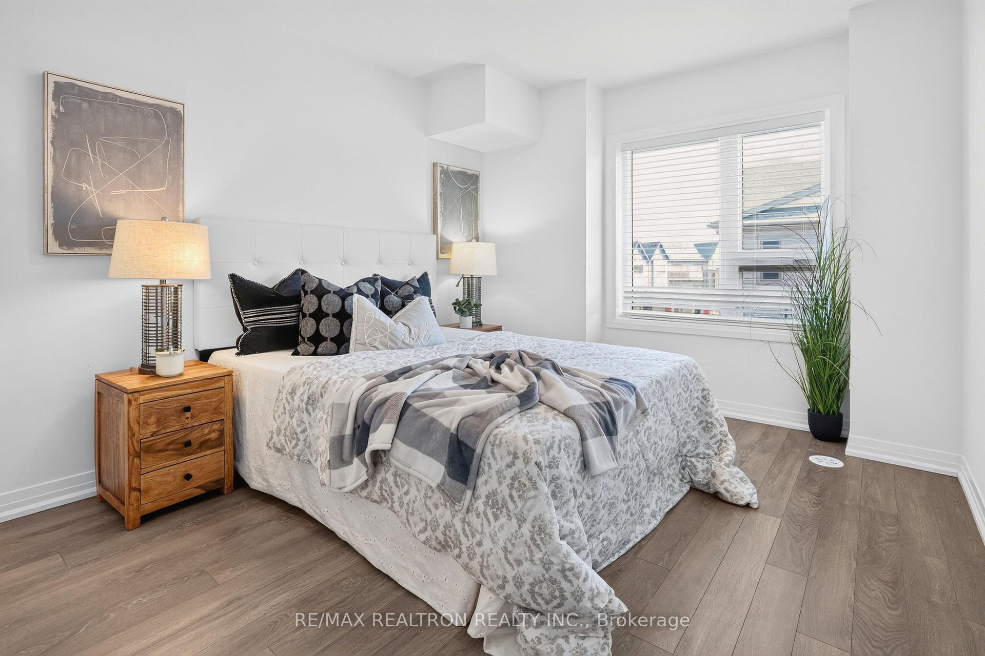Photo 12 of Unit 1010, 2635 William Jackson Drive, Pickering, Duffin Heights — HOMEH