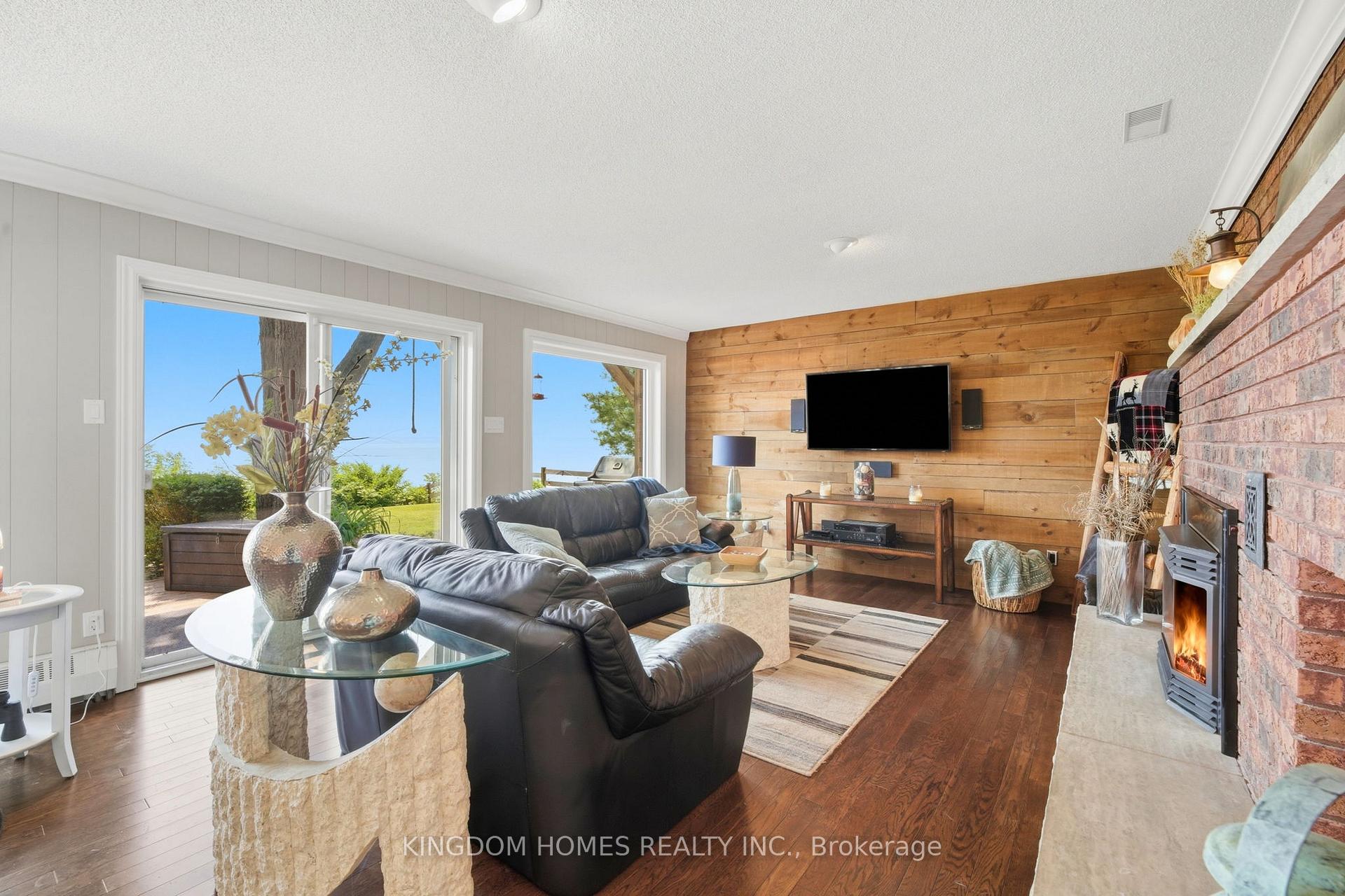 Photo 8 of 31 Grandview Crescent, Oro-Medonte, Rural Oro-Medonte — HOMEH
