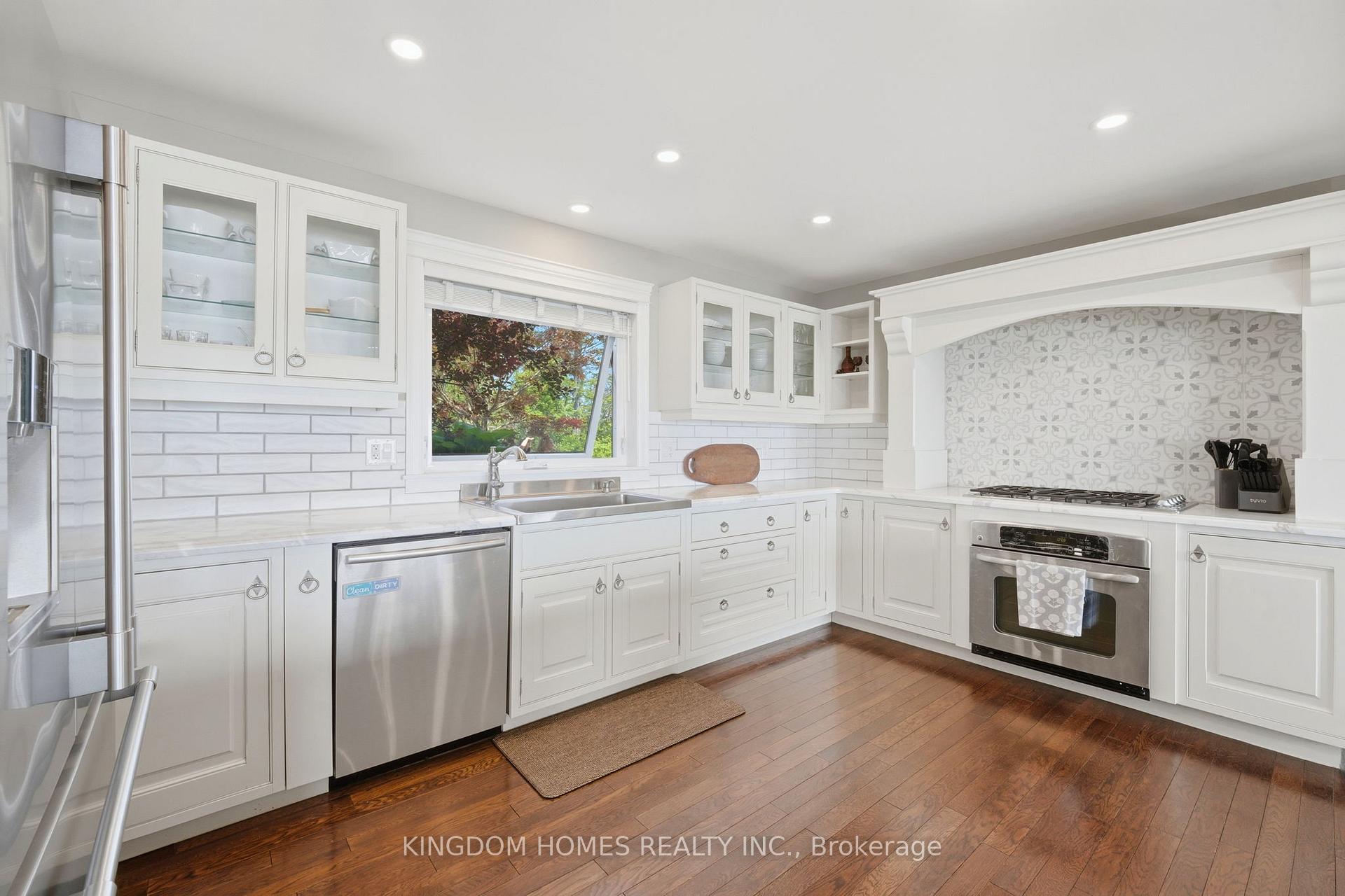 Photo 13 of 31 Grandview Crescent, Oro-Medonte, Rural Oro-Medonte — HOMEH
