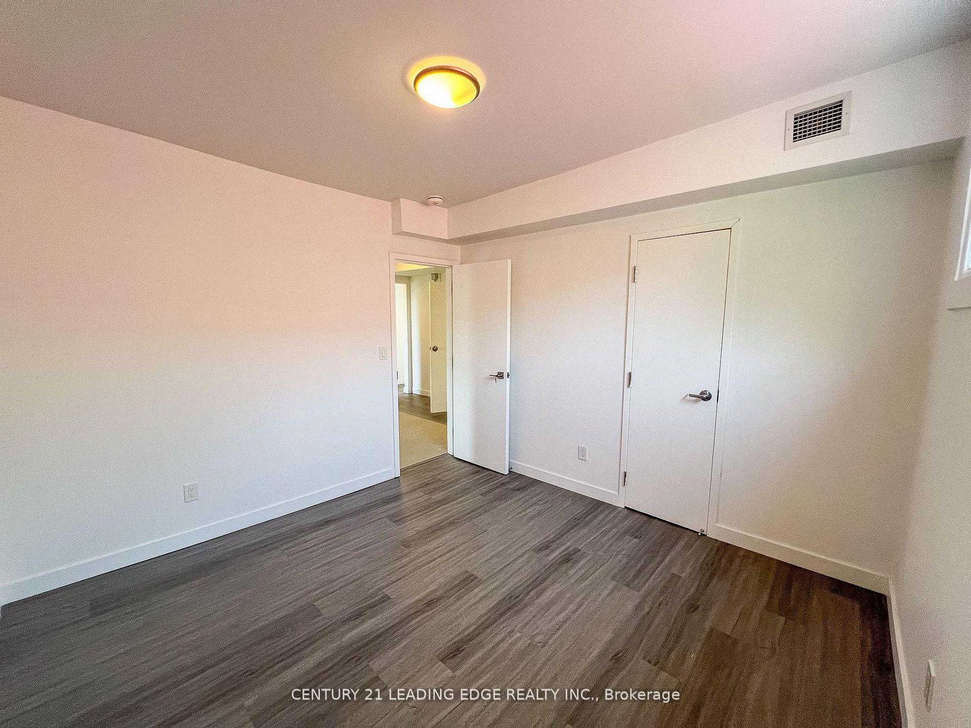 Photo 23 of Unit 3, 1 A Leonard Avenue, Toronto, Kensington-Chinatown — HOMEH