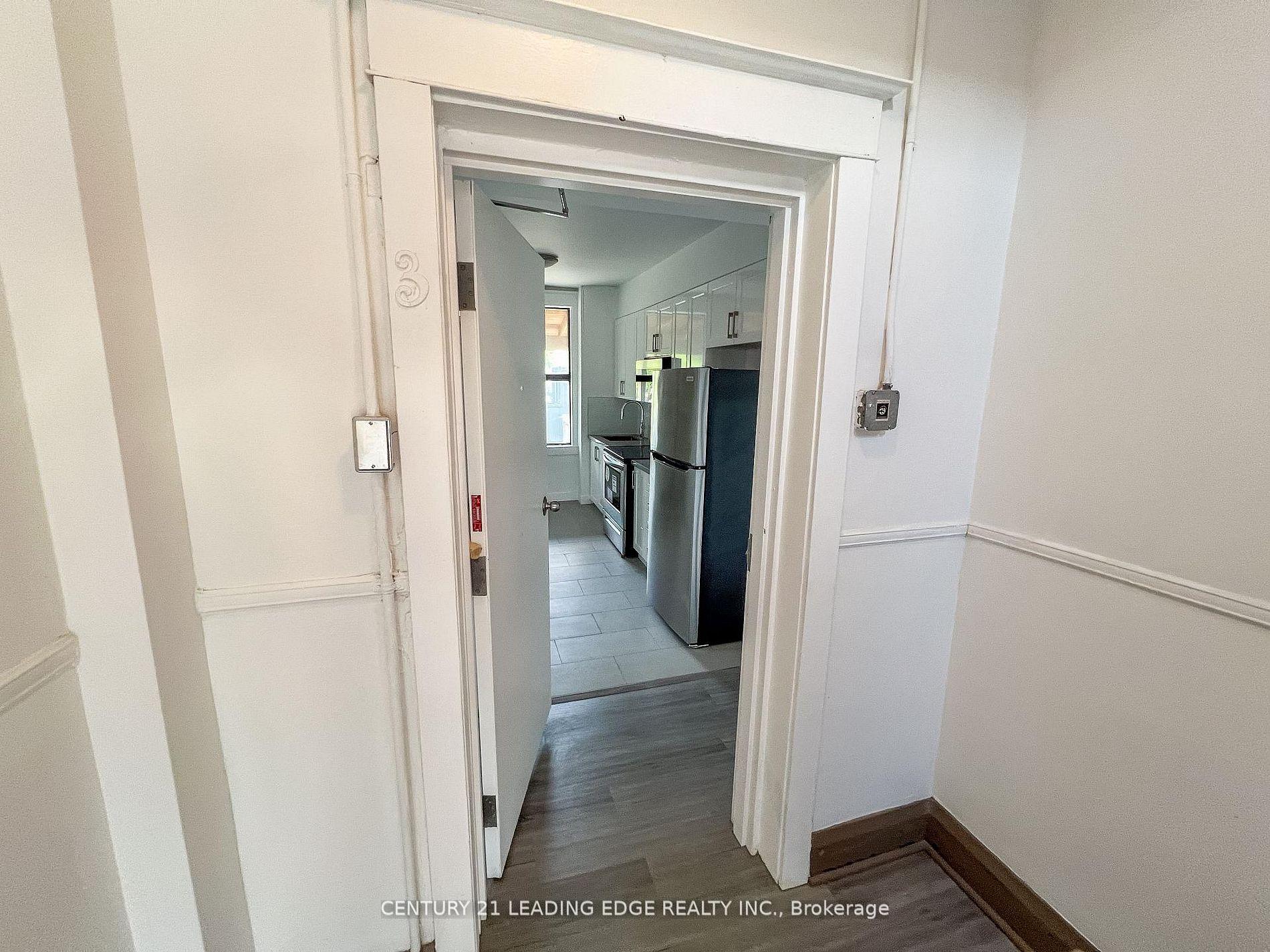 Photo 31 of Unit 3, 1 A Leonard Avenue, Toronto, Kensington-Chinatown — HOMEH