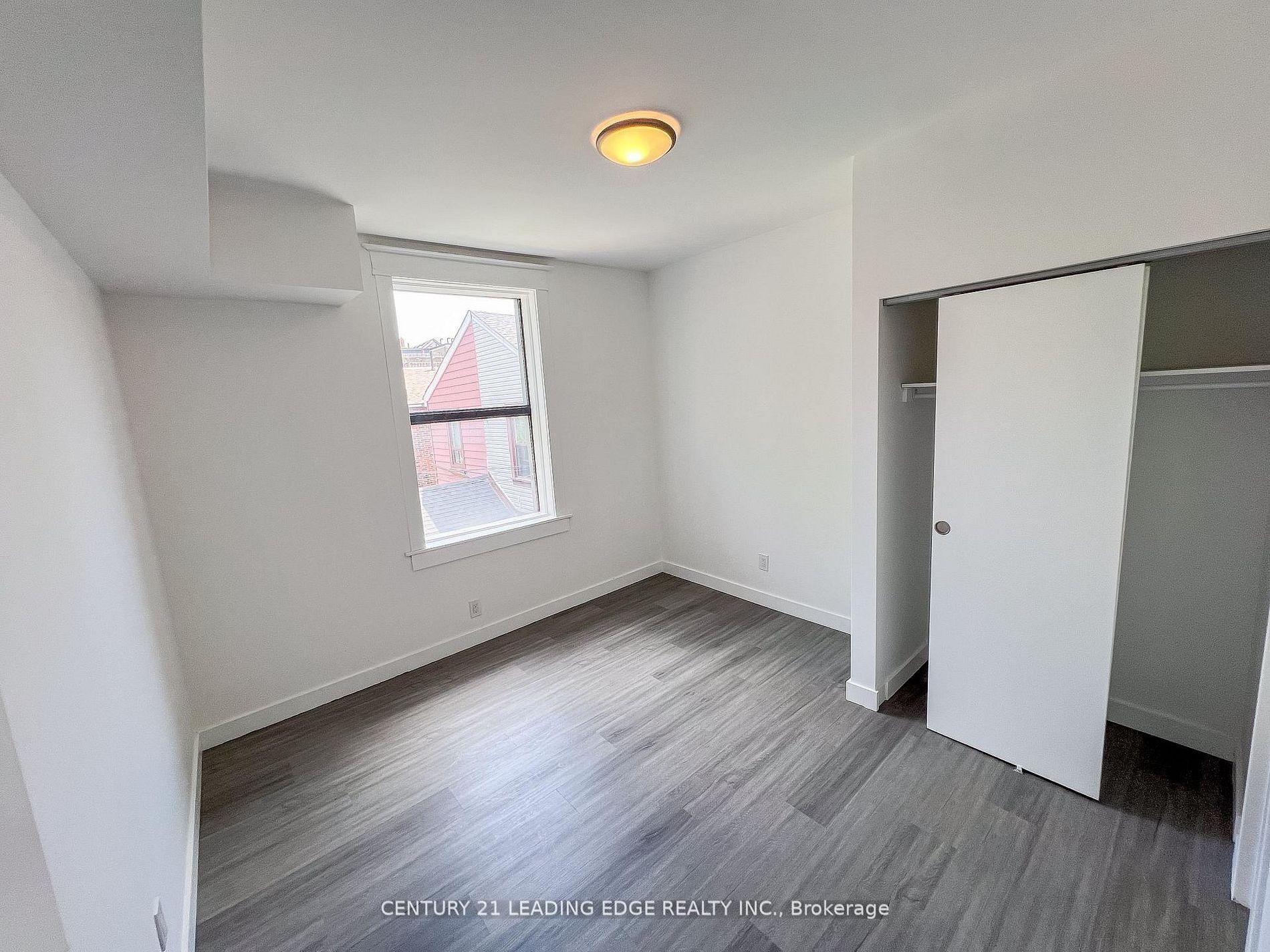 Photo 33 of Unit 3, 1 A Leonard Avenue, Toronto, Kensington-Chinatown — HOMEH