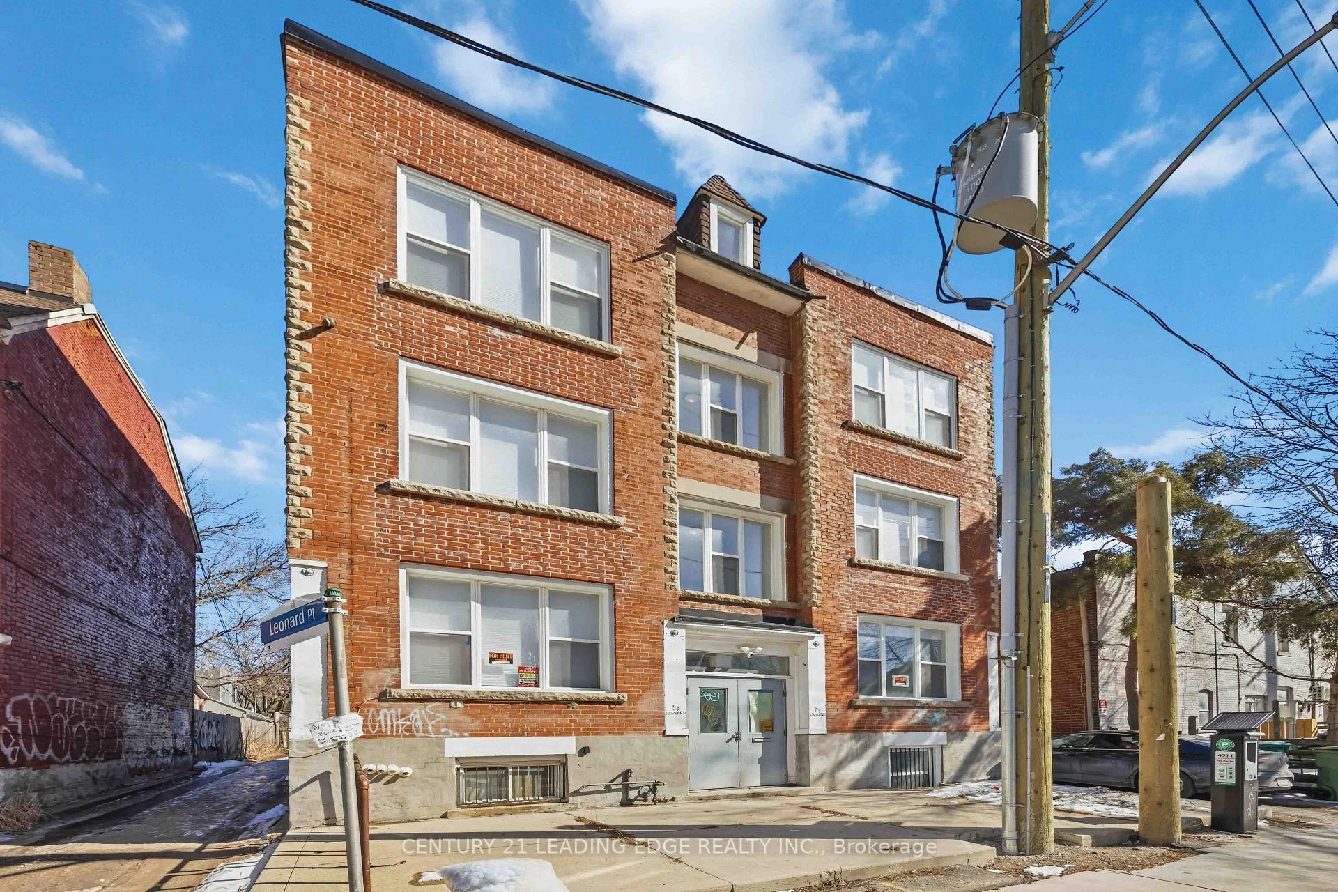 Photo 1 of Unit 3, 1 A Leonard Avenue, Toronto, Kensington-Chinatown — HOMEH