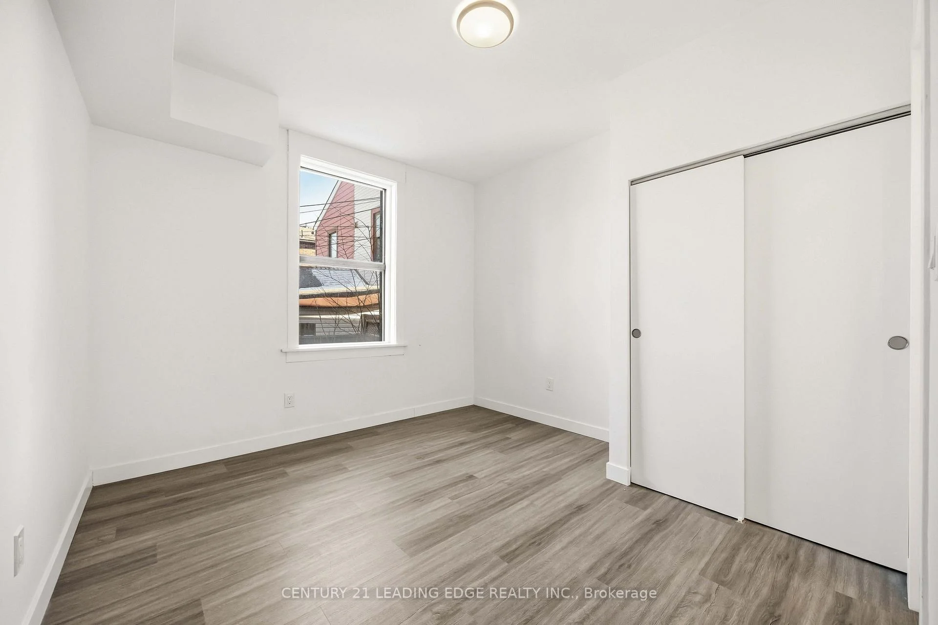 Photo 48 of Unit 3, 1 A Leonard Avenue, Toronto, Kensington-Chinatown — HOMEH