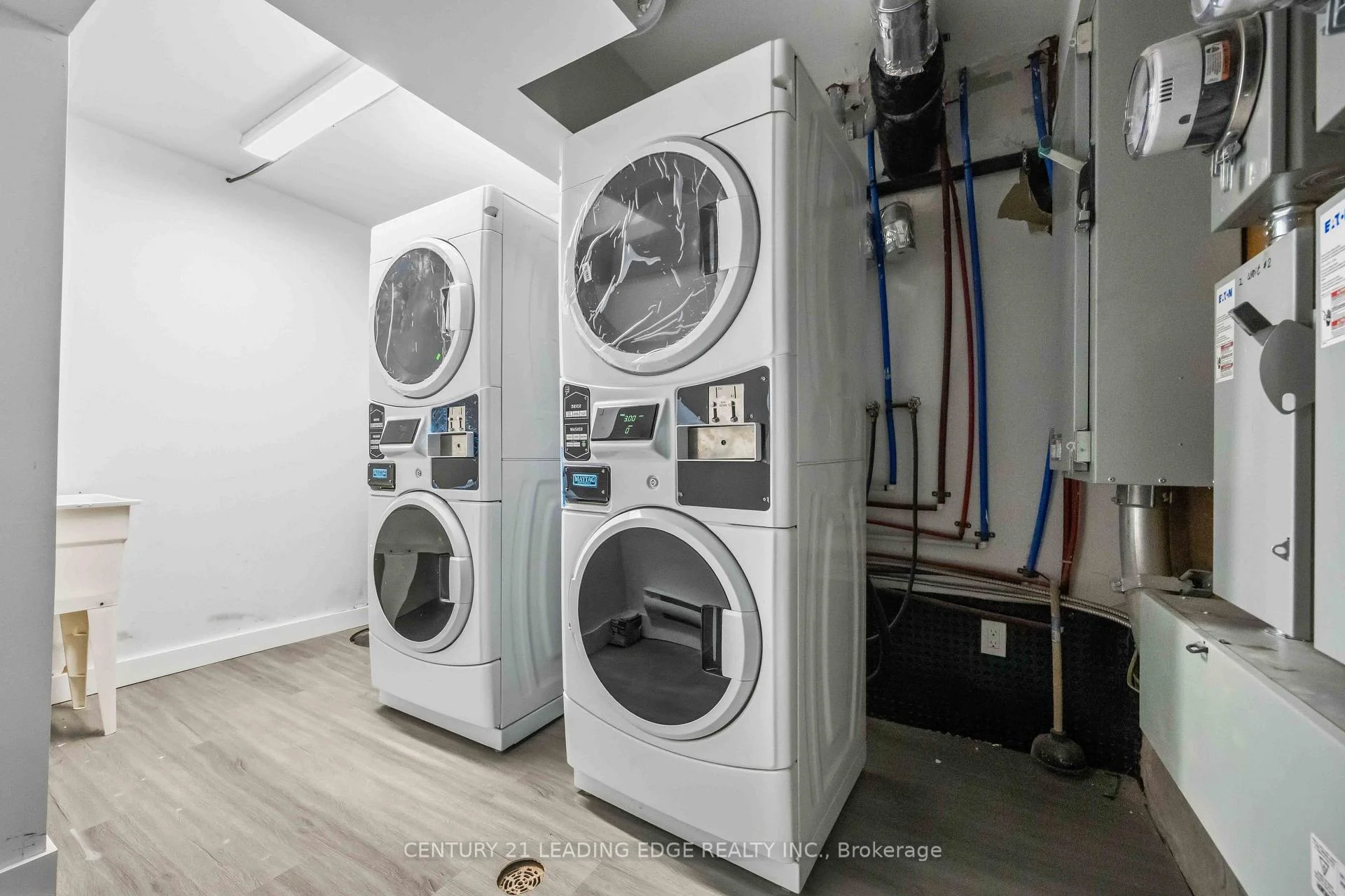 Photo 58 of Unit 3, 1 A Leonard Avenue, Toronto, Kensington-Chinatown — HOMEH